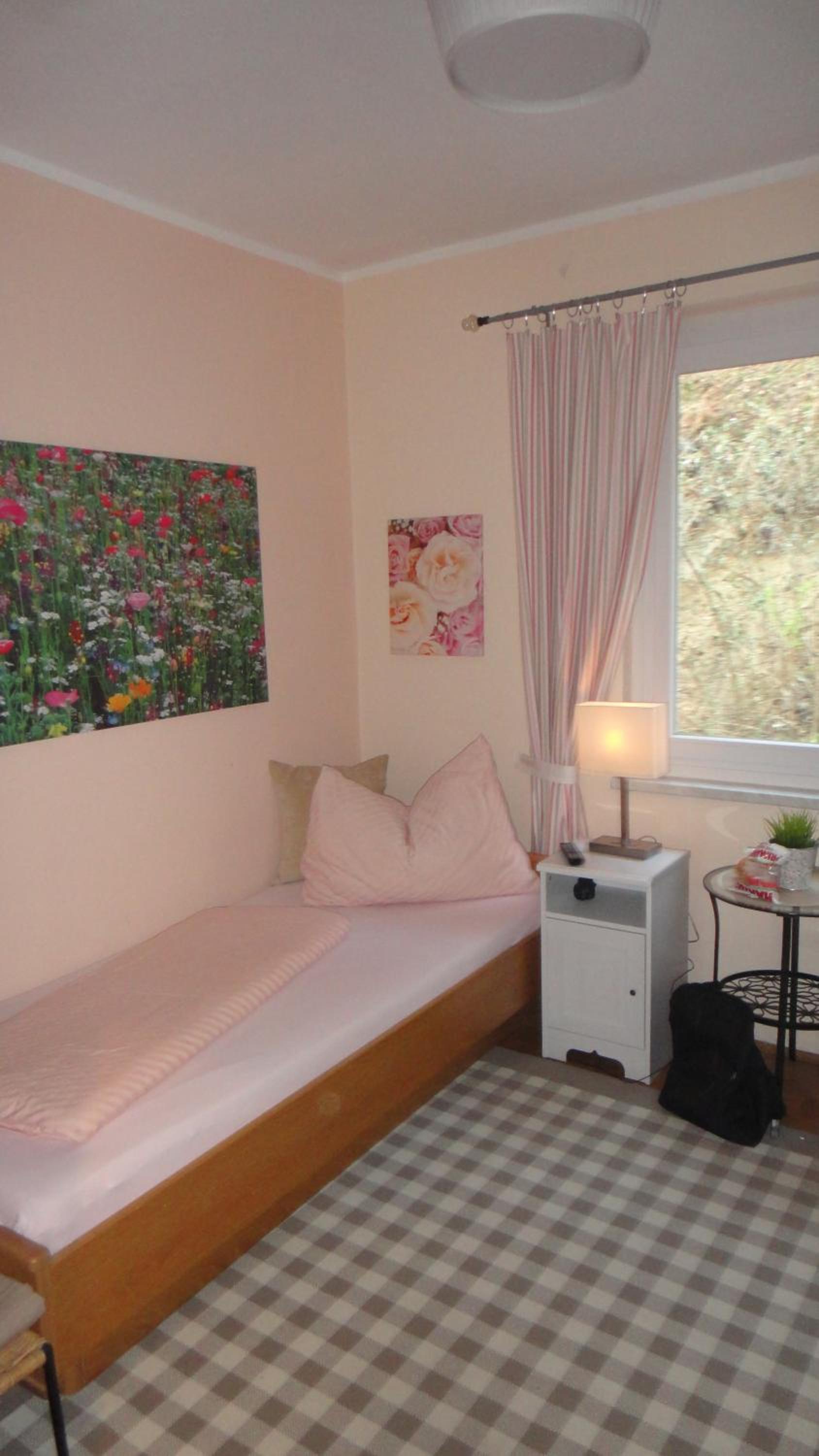 Single Room photo 1