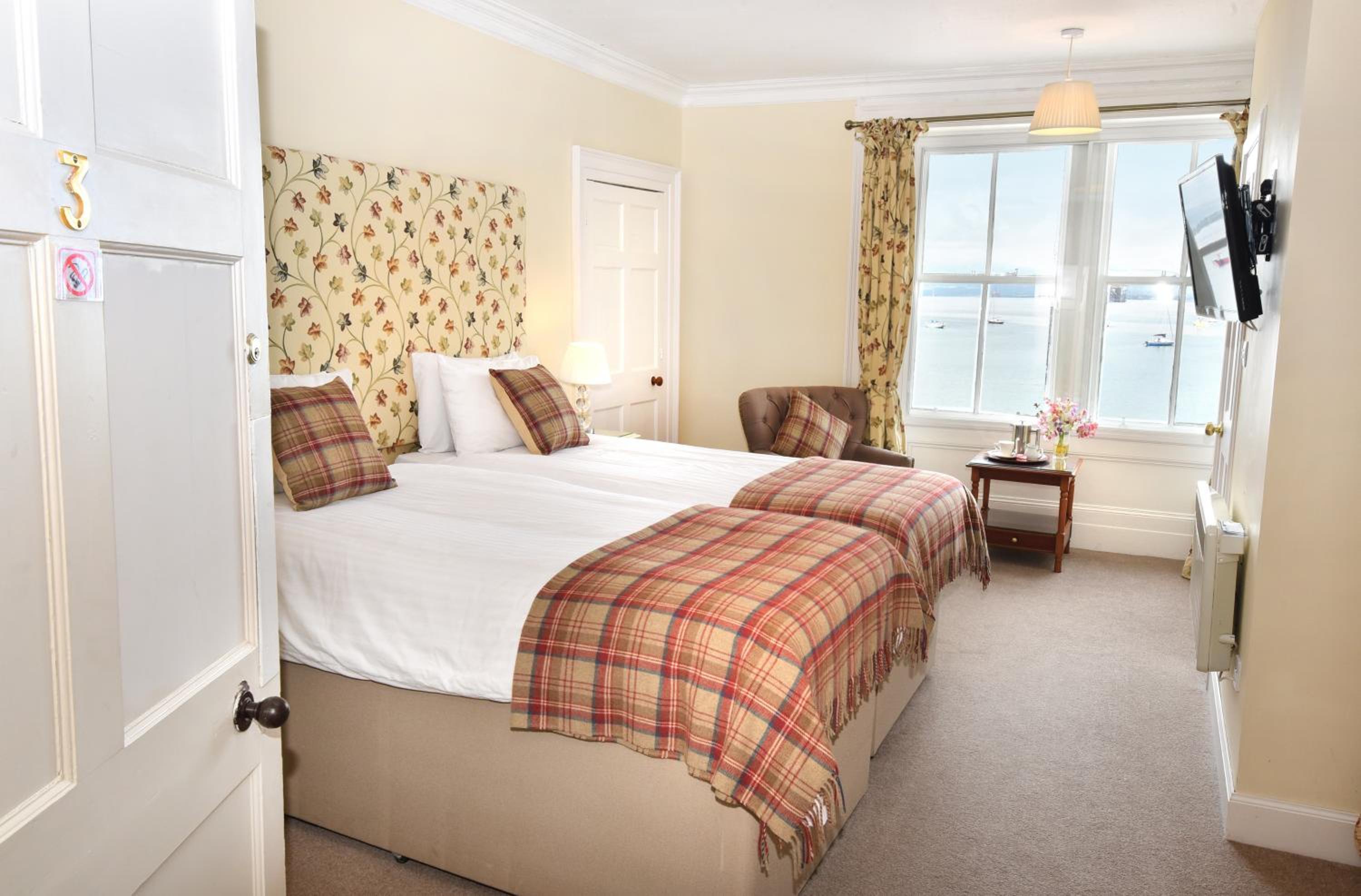 Superior Double or Twin Room with Sea View photo 3