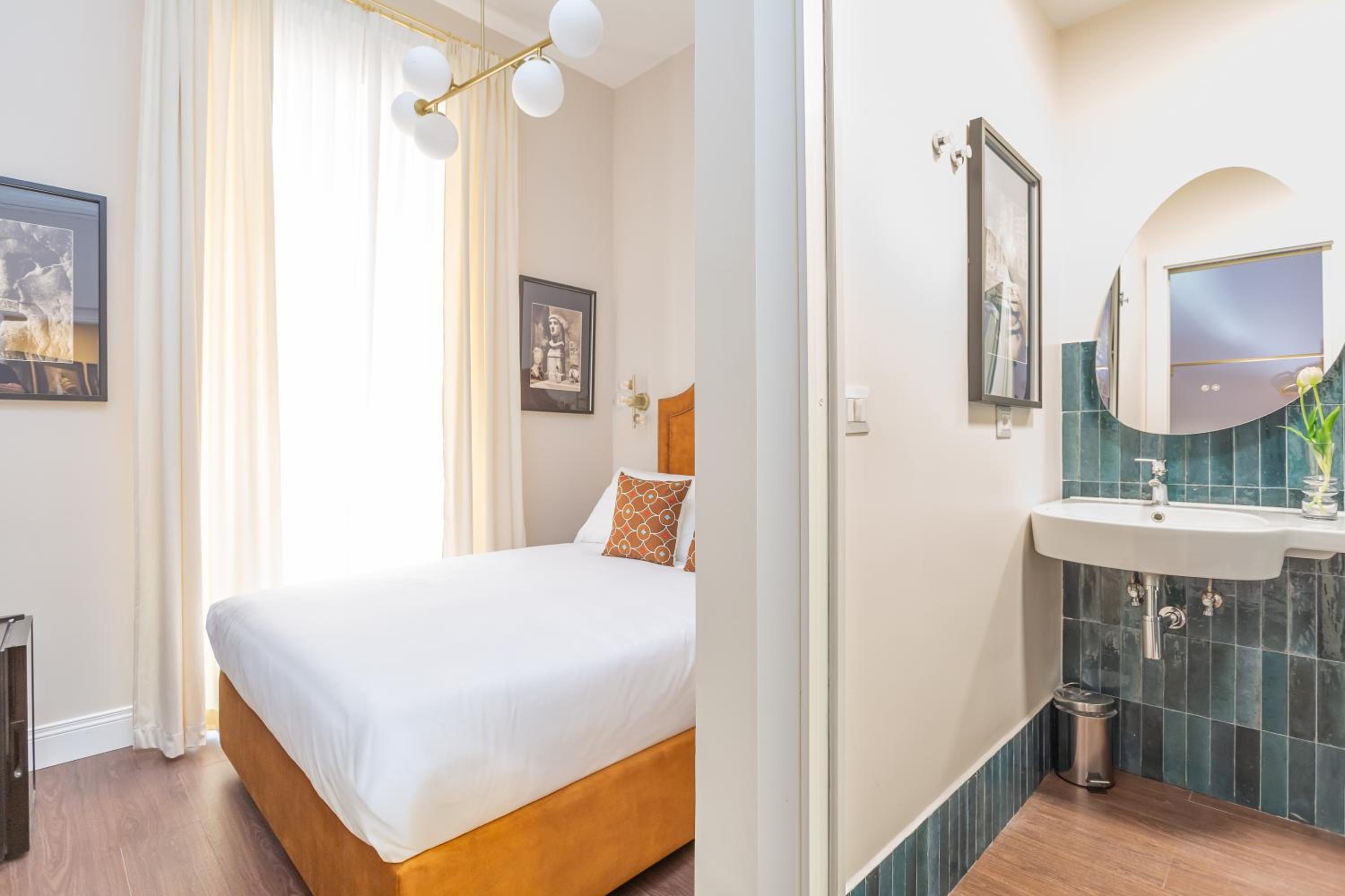 Deluxe Room photo 2