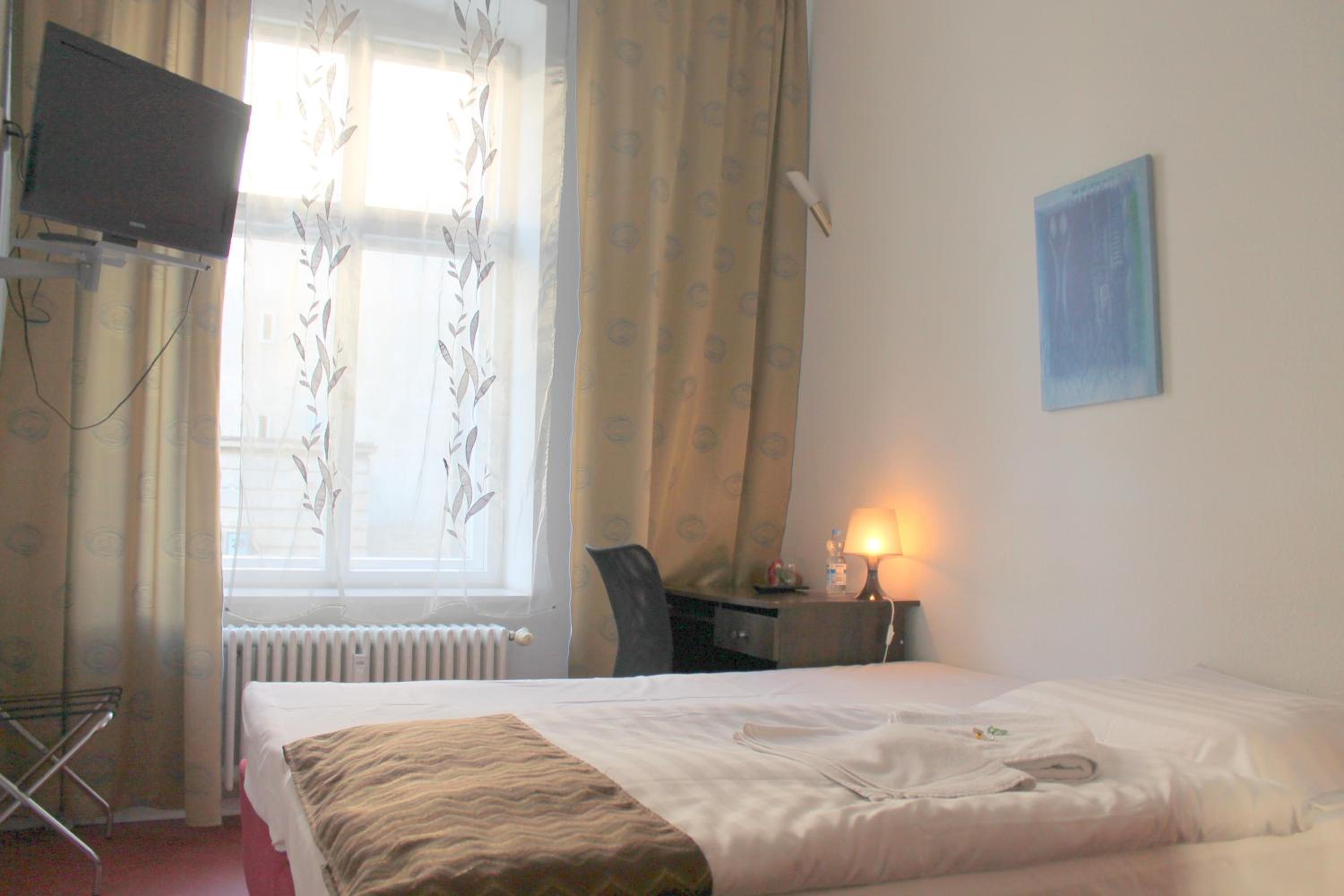 Double Room photo 2