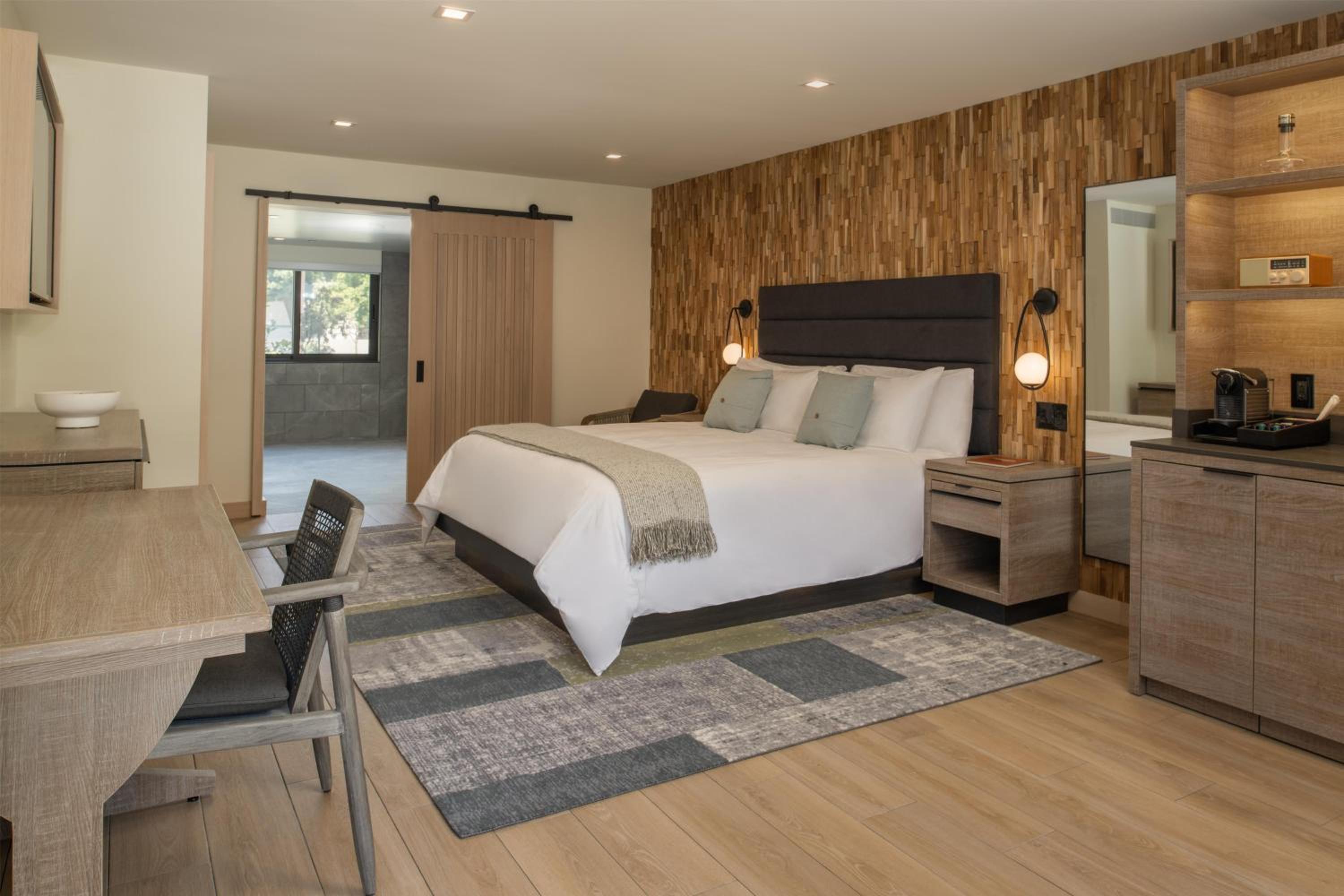 King Room - Photo 1