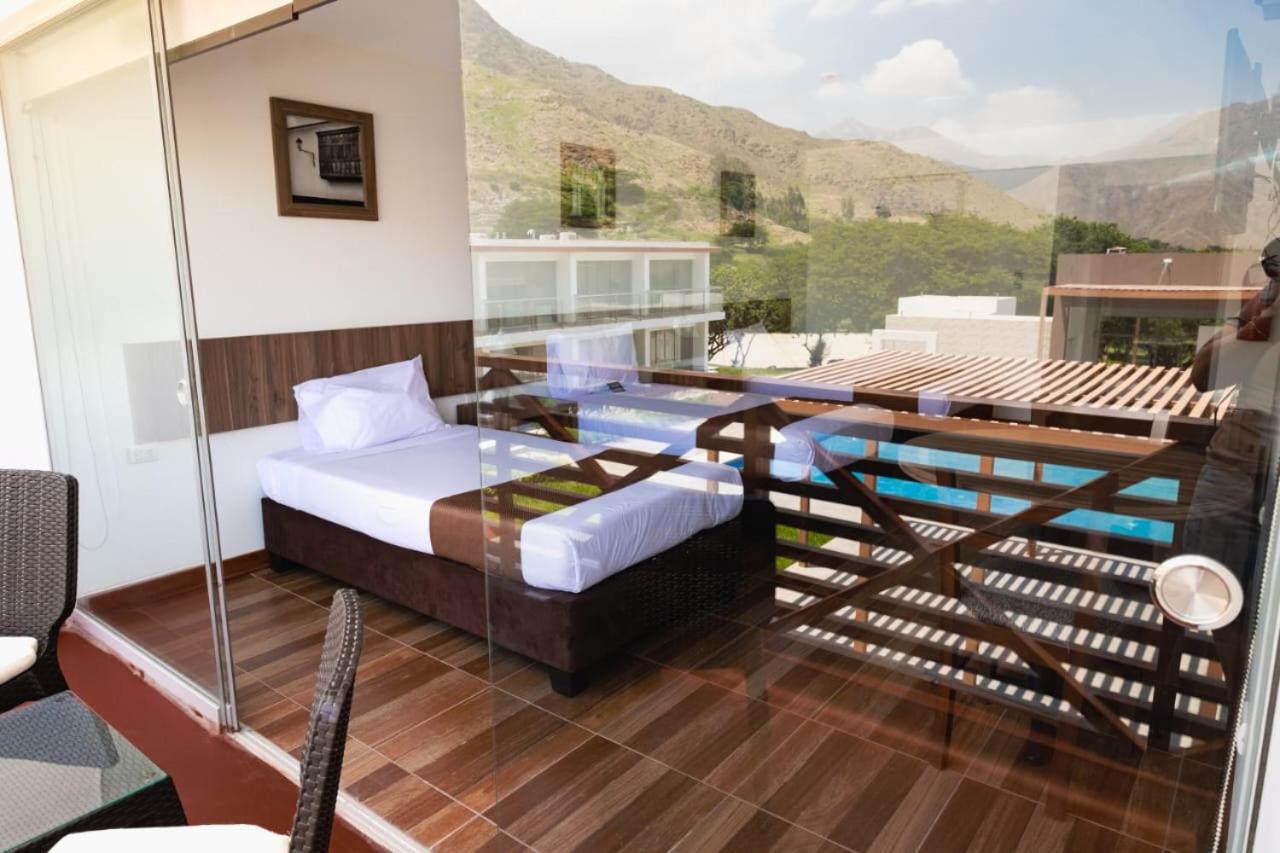 Triple Room with Pool View