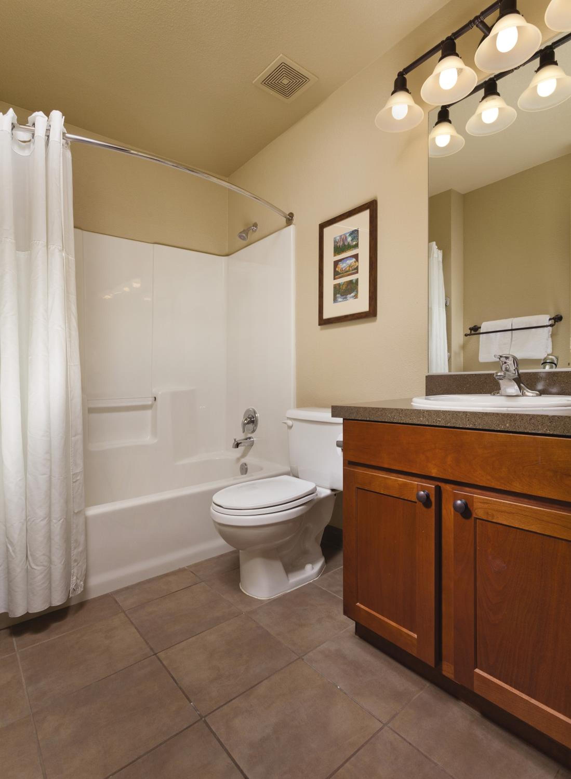 Two-Bedroom Suite photo 2