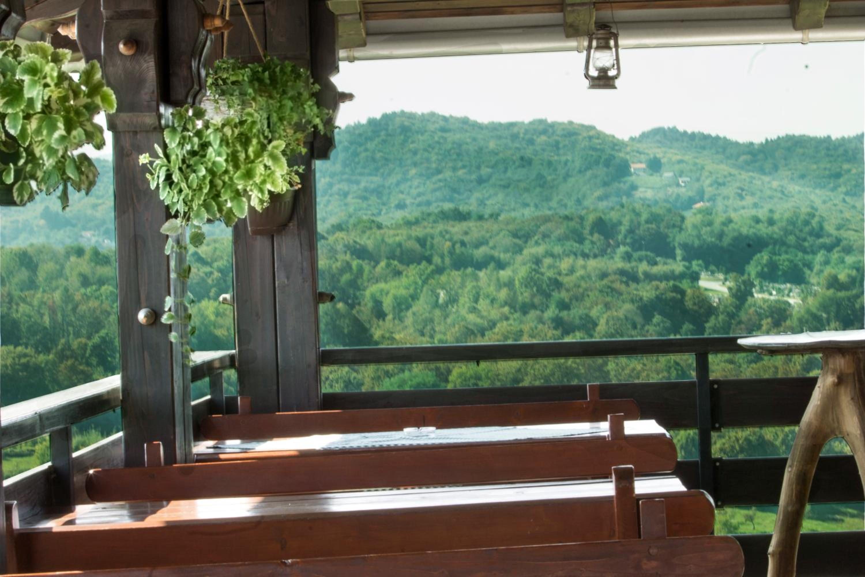 Two-Bedroom Apartment with Balcony - Photo 8