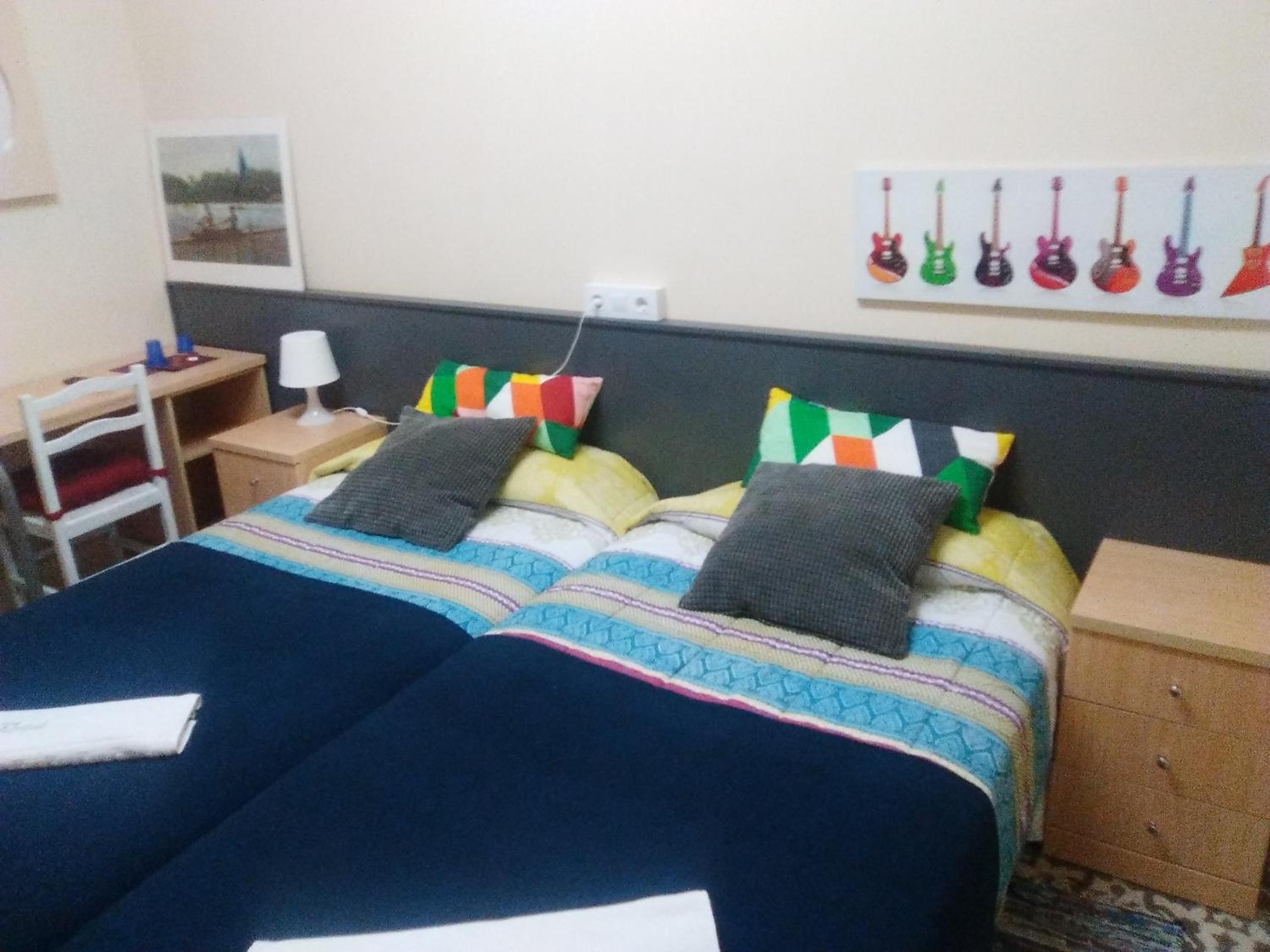 Habitación Doble con Baño Privado