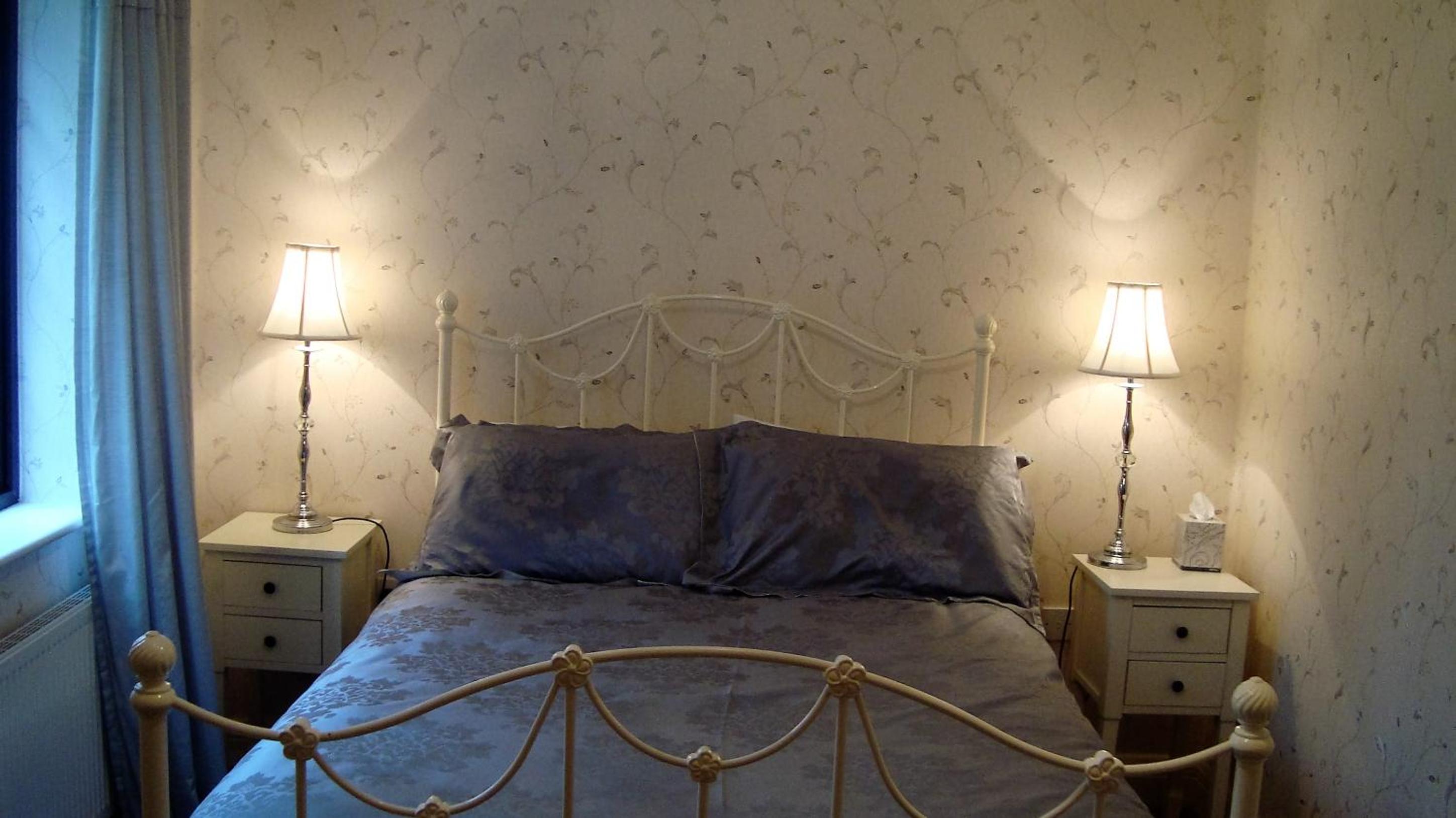 Four-Bedroom House photo 3