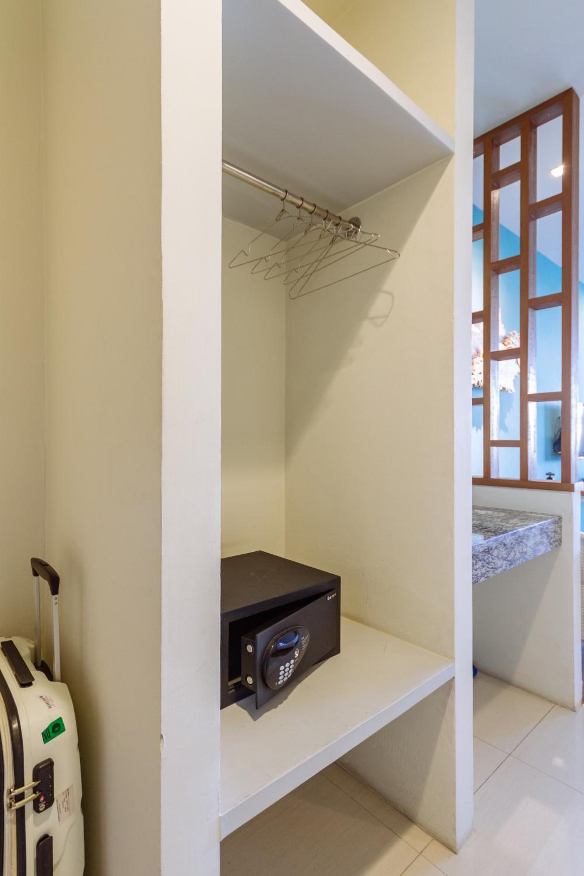 Deluxe Double Room photo 3
