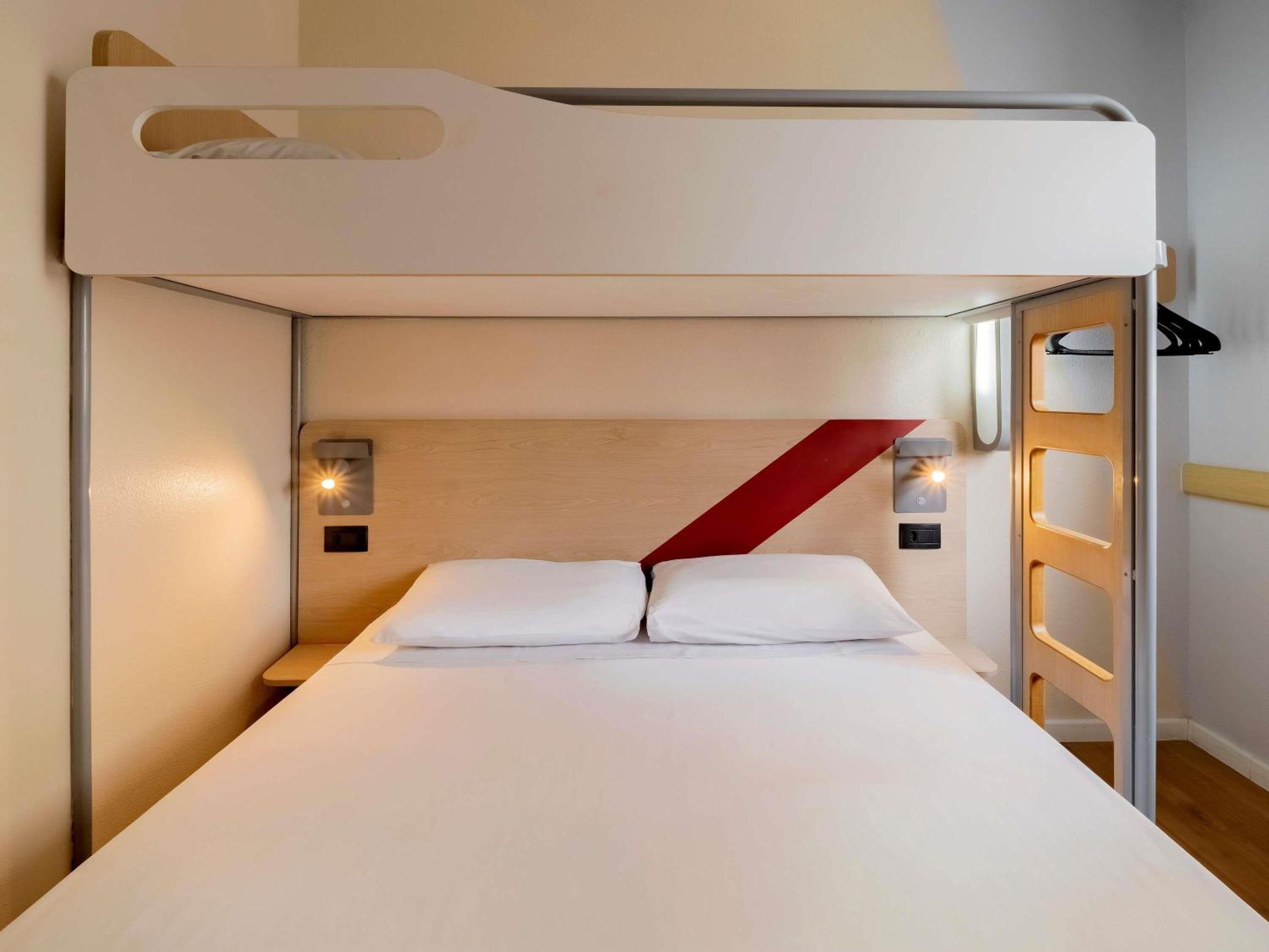 Apartment with One Double Bed and One Single Bunk Bed