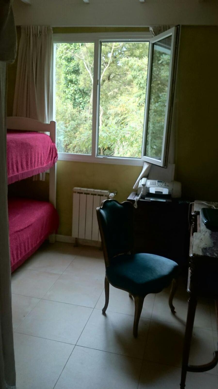 Five Bedroom House photo 1