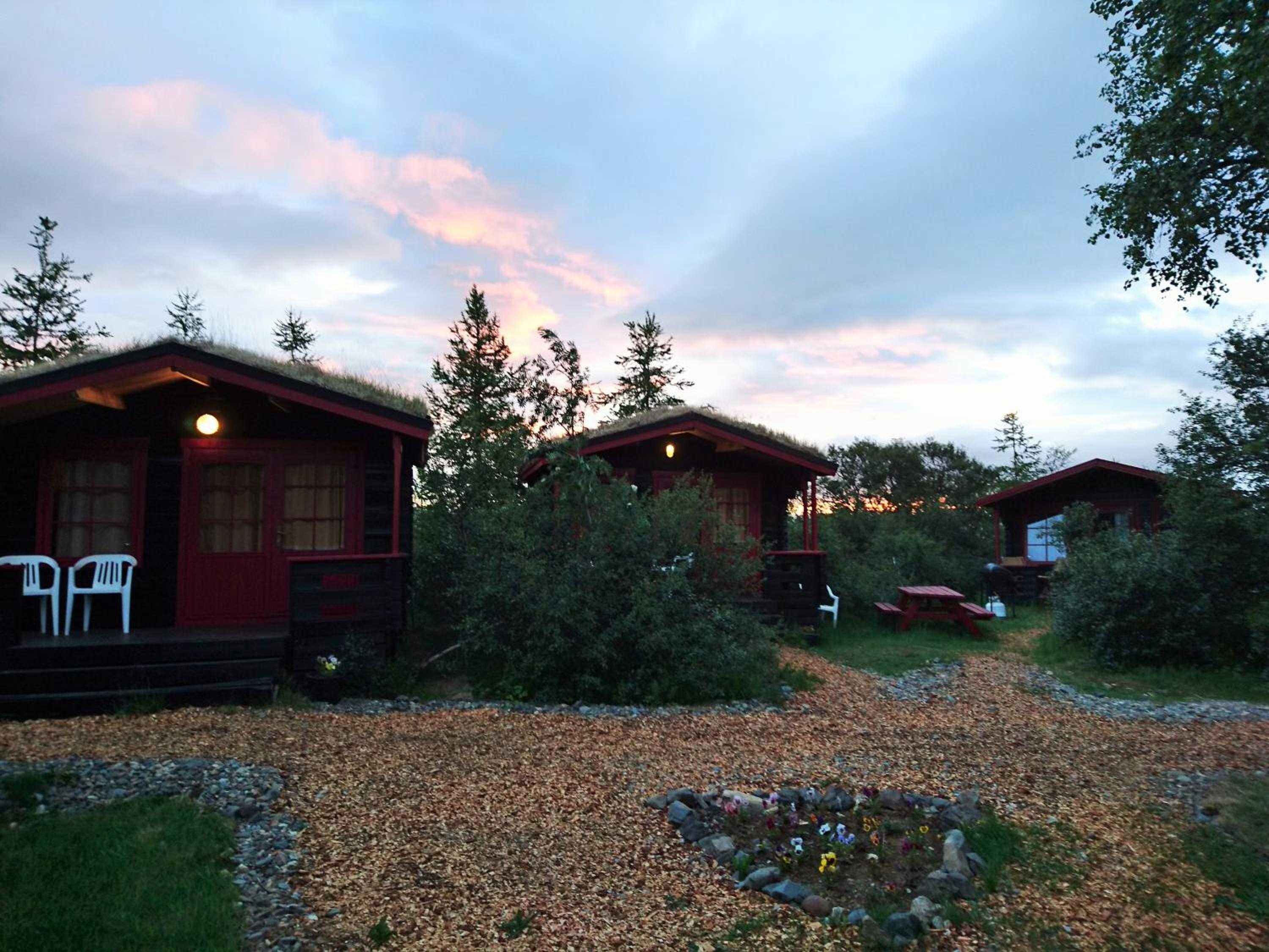 Economy cottage with Shared Bathroom photo 2