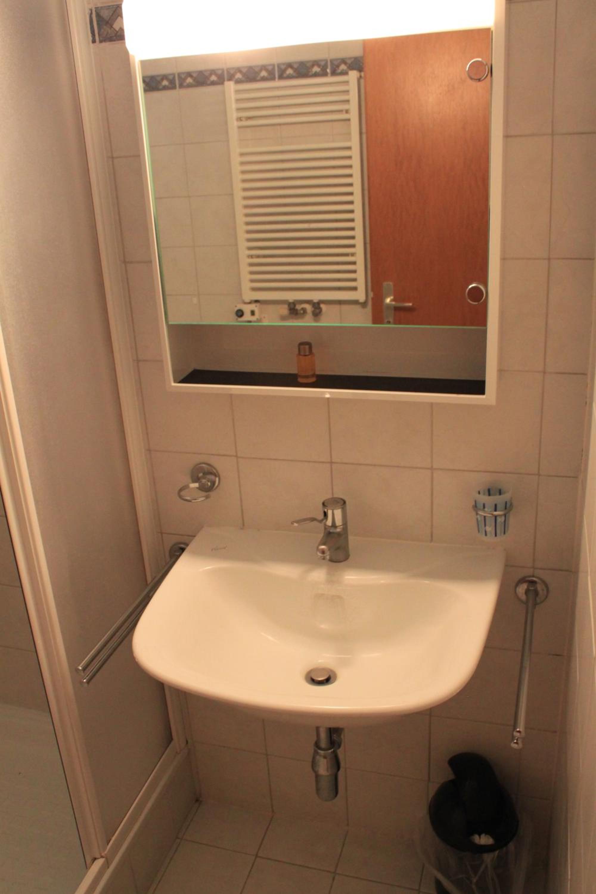 Twin Room with Lake View photo 2