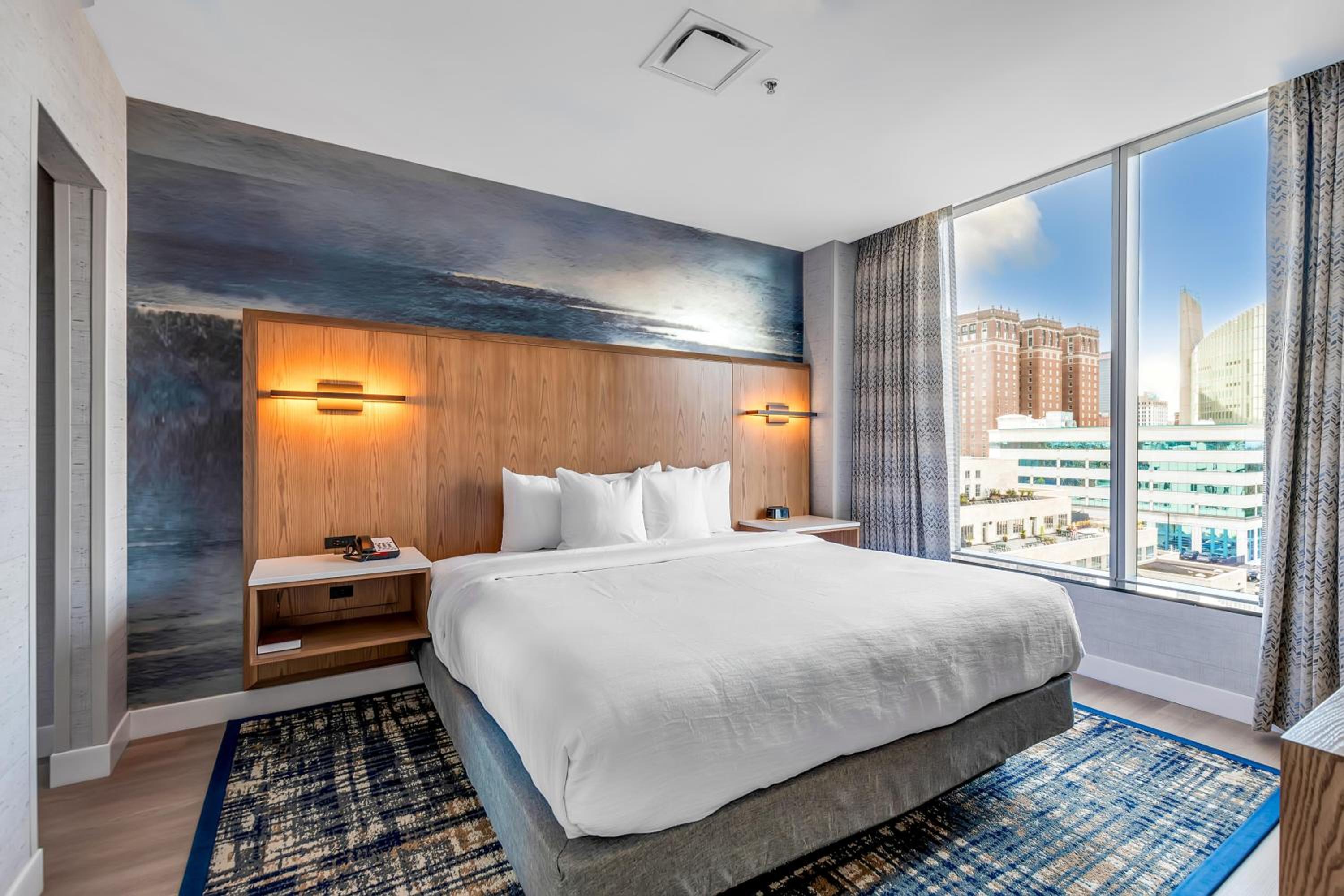 King Suite - Photo 4