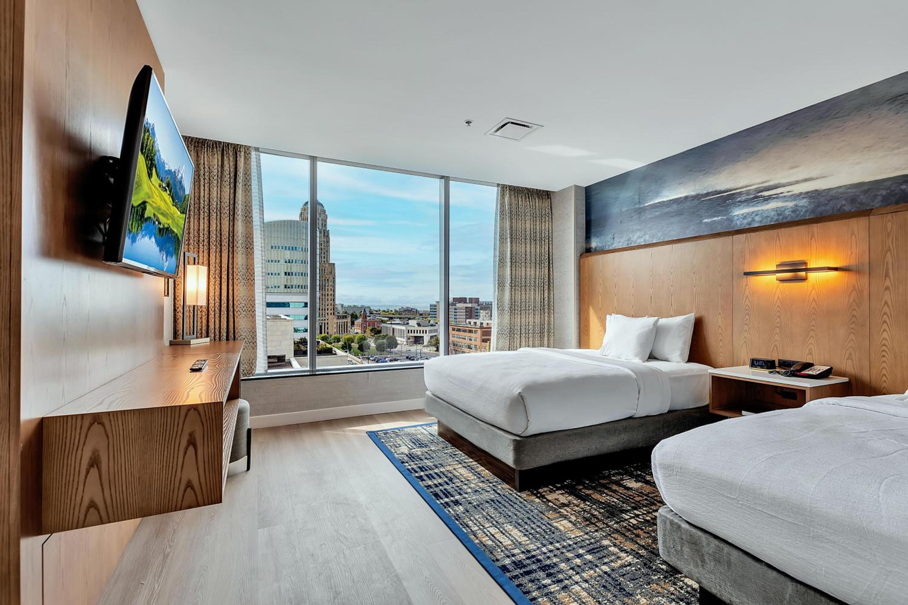 Two-Room Executive Queen Suite with Two Queen Beds - Non-Smoking