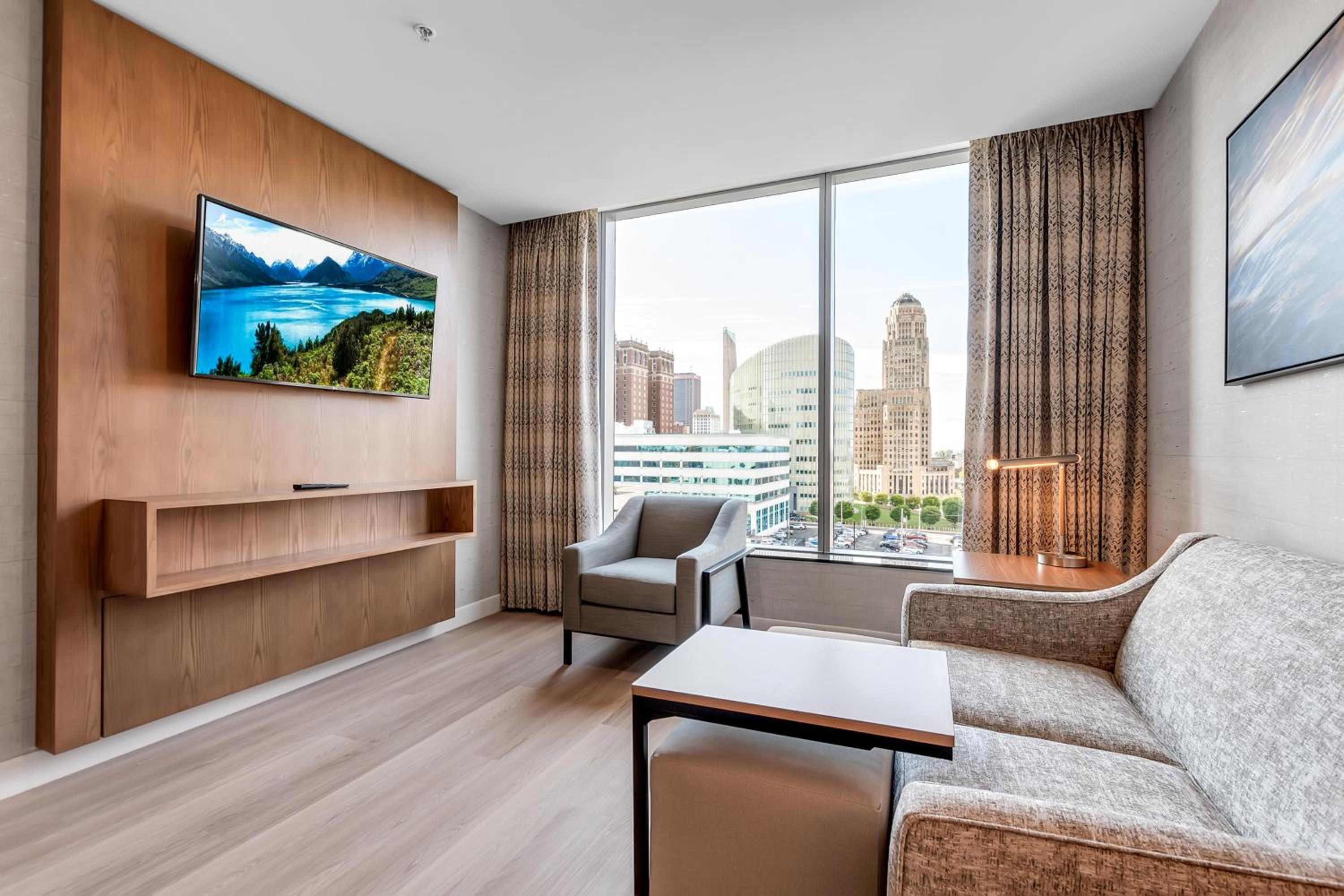 King Suite - Photo 12