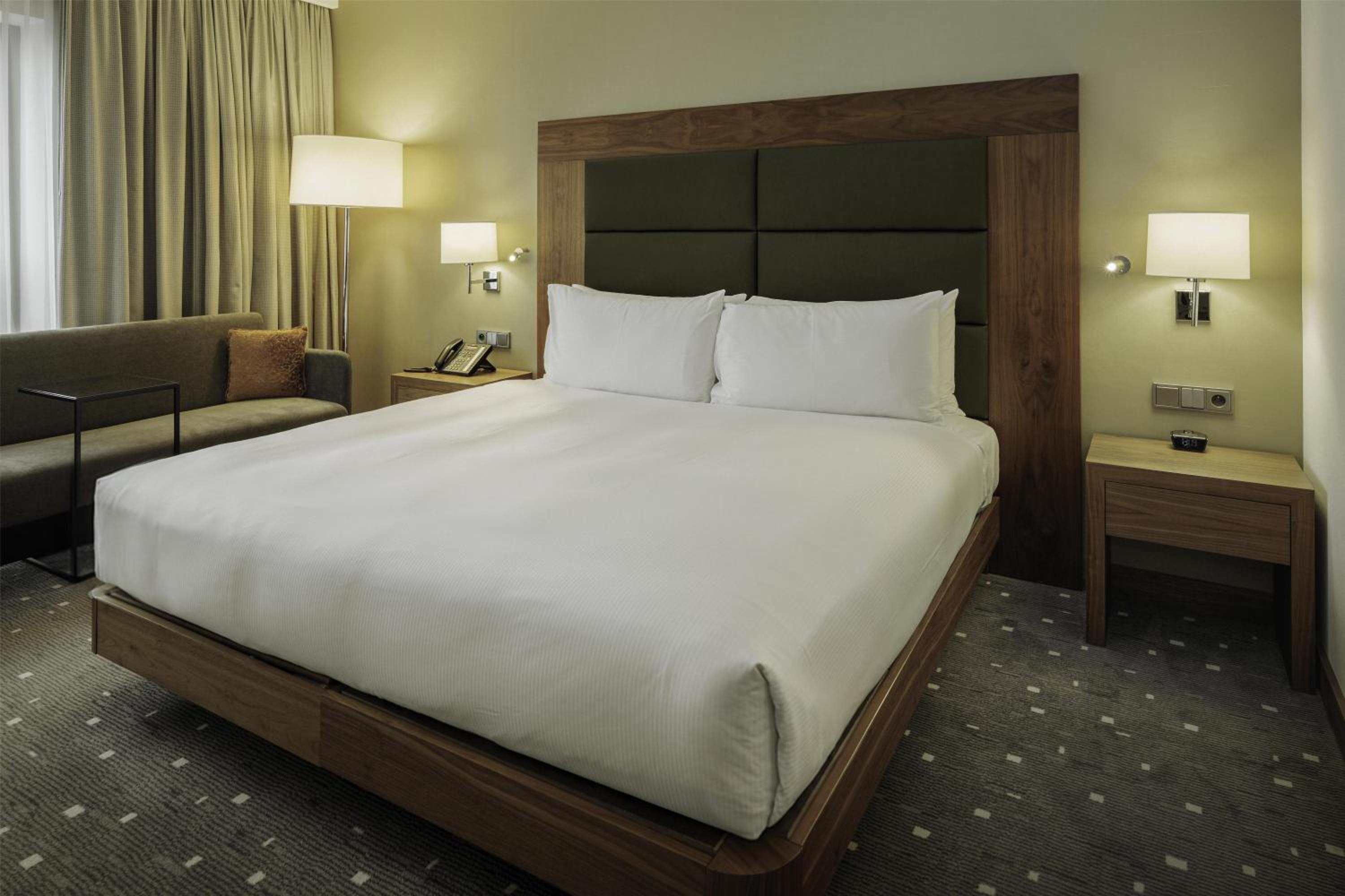 King Room with Sofa Bed