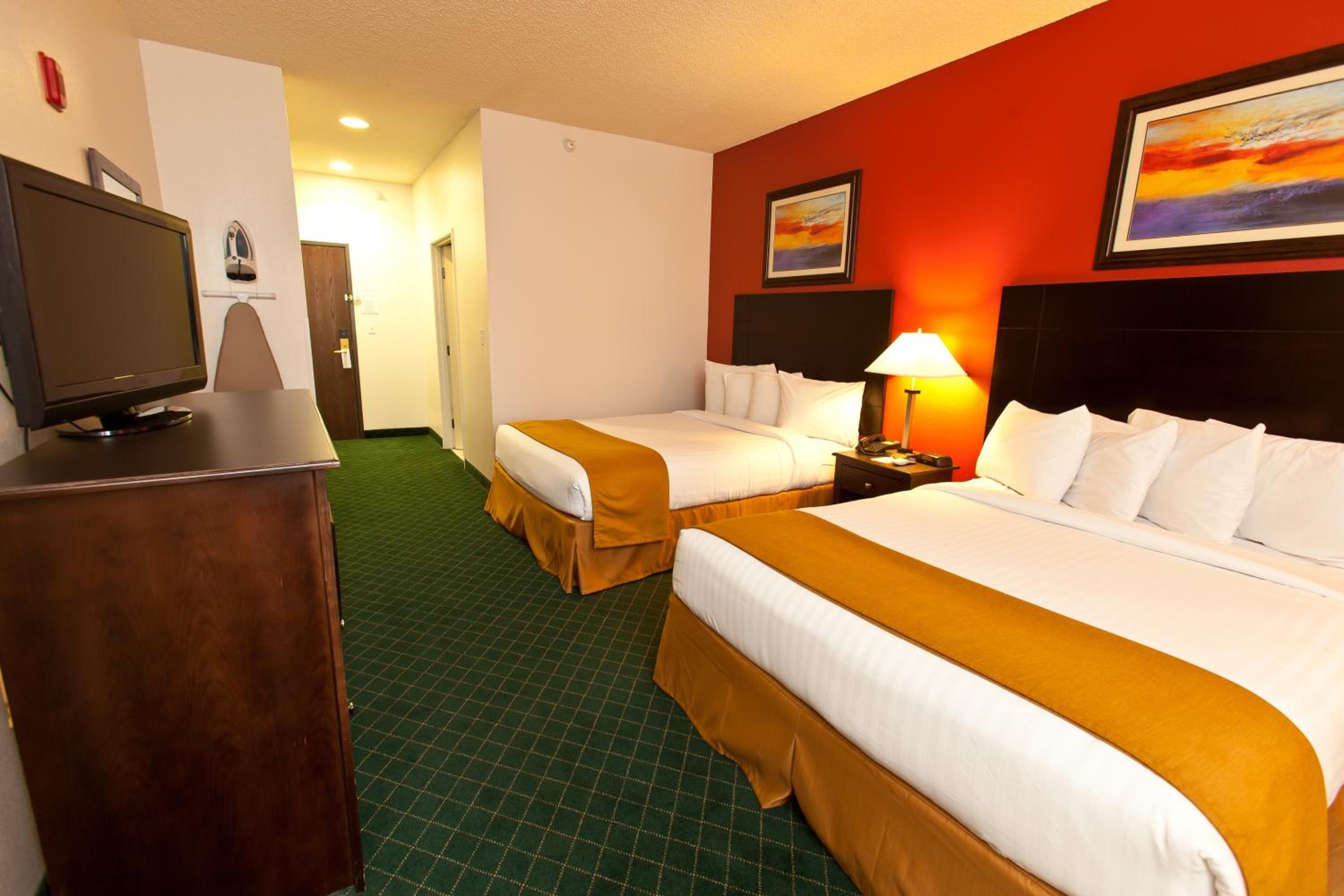 Queen Room with Two Queen Beds
