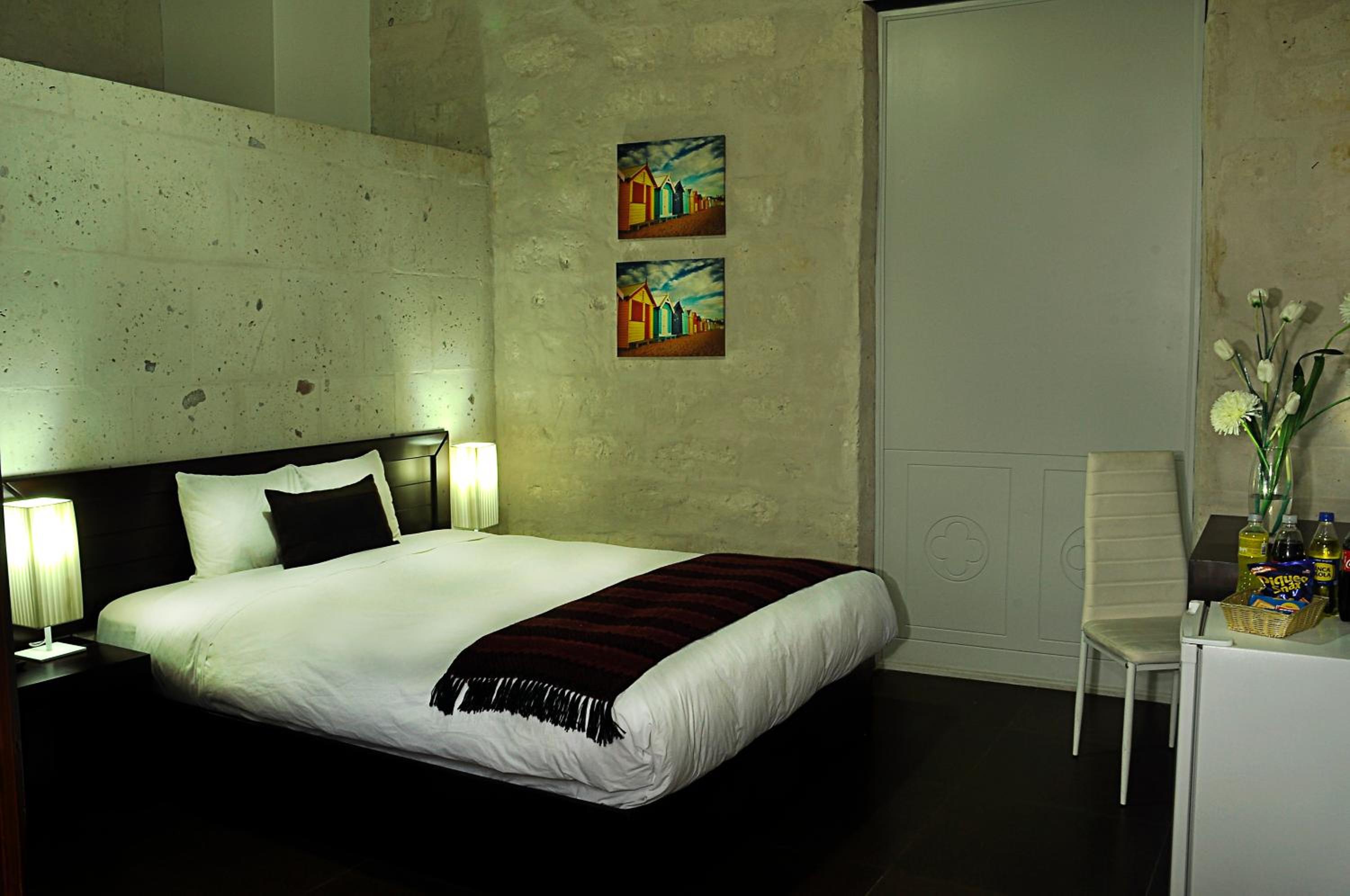 Single Room photo 3