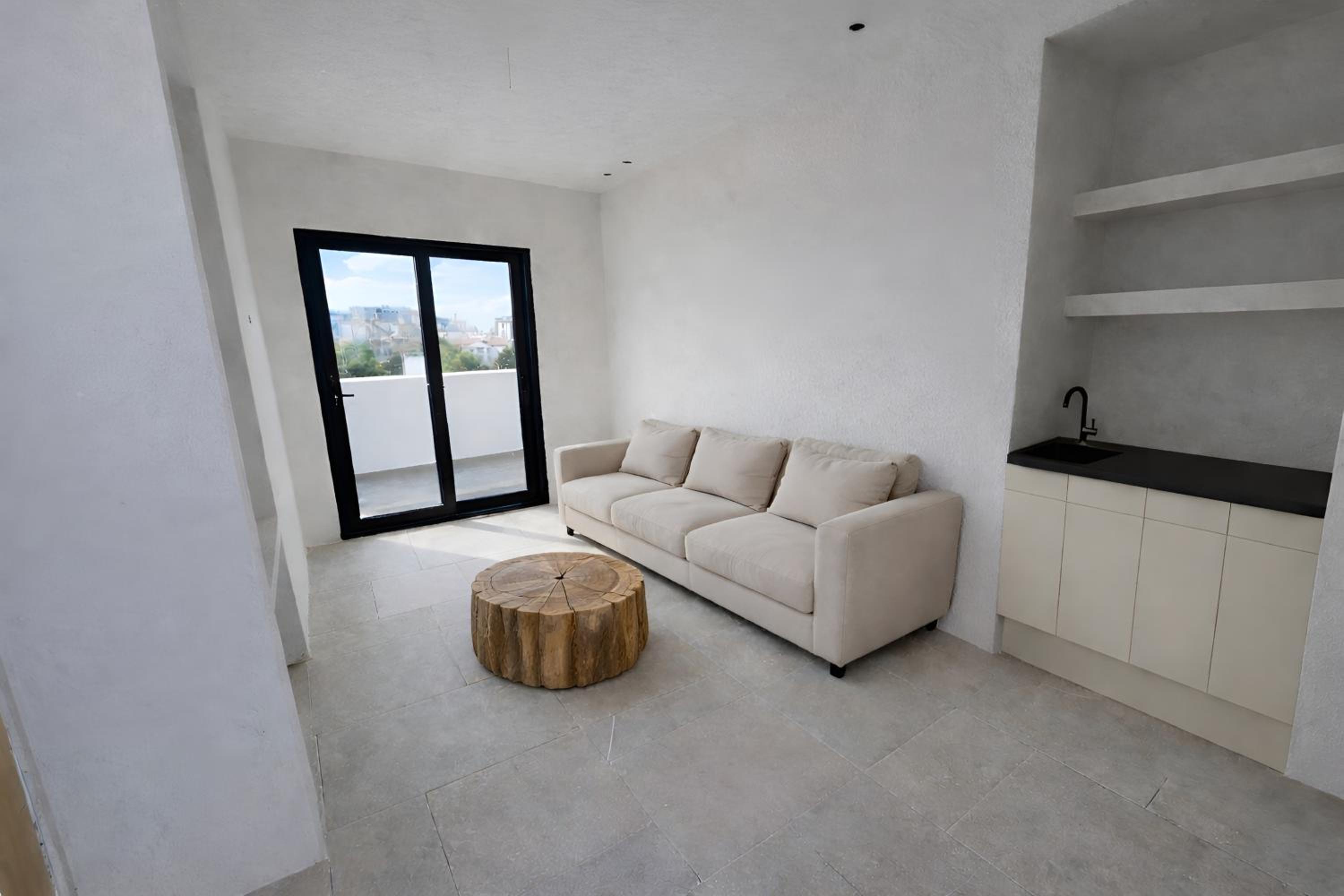 Deluxe Suite with Sea View photo 2