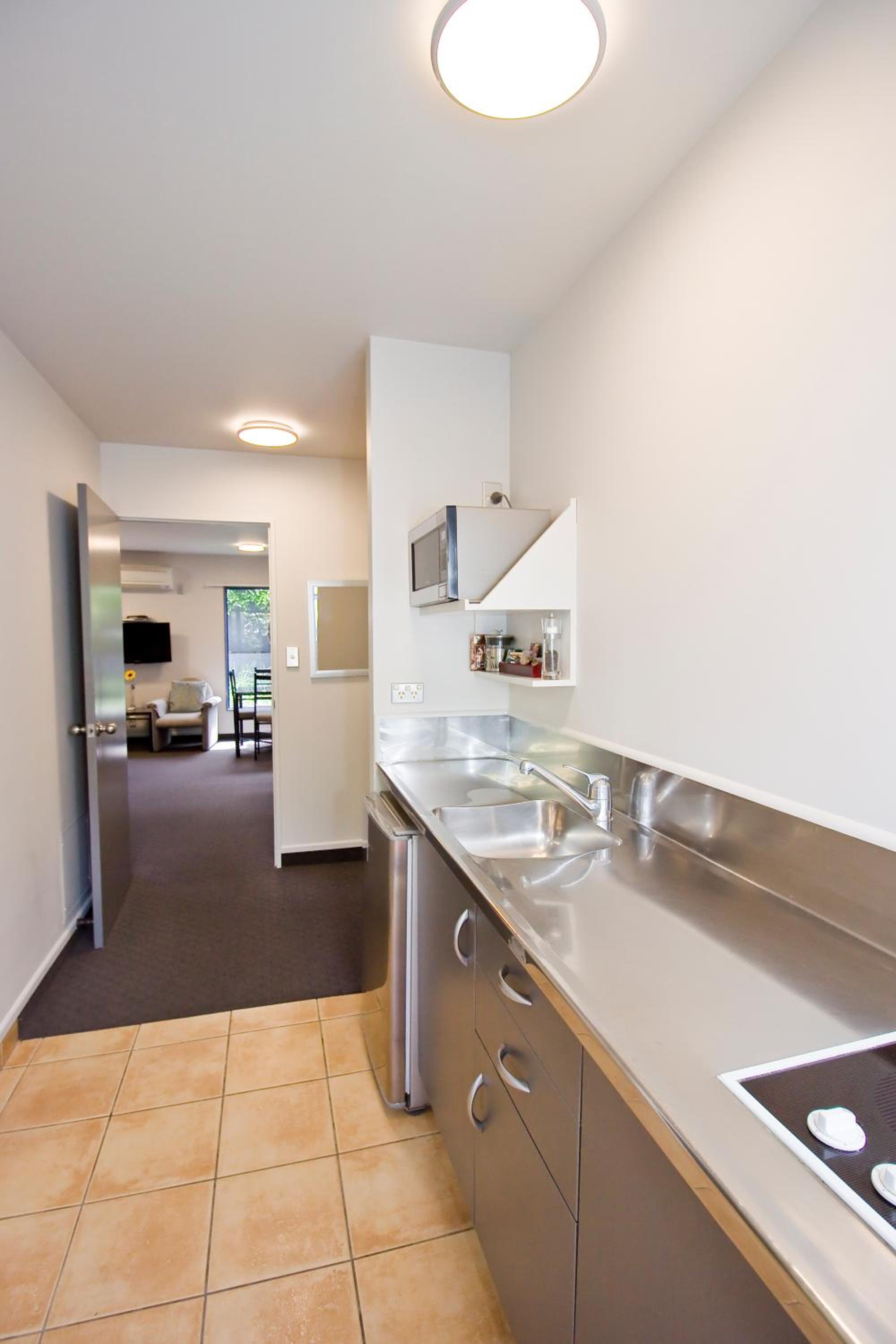 Family Apartment with Partial Beach View photo 2