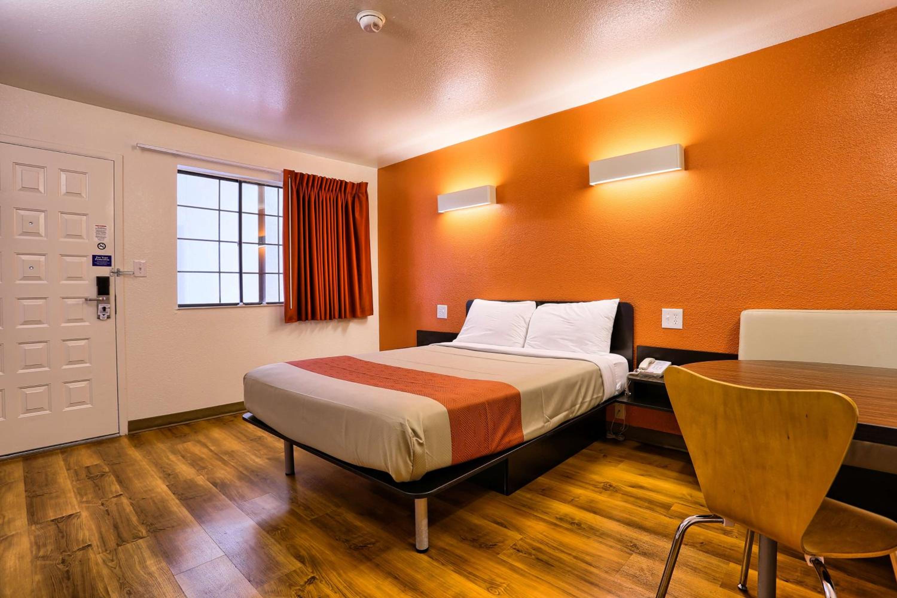 Super 8 by Wyndham Petaluma, Billede 7