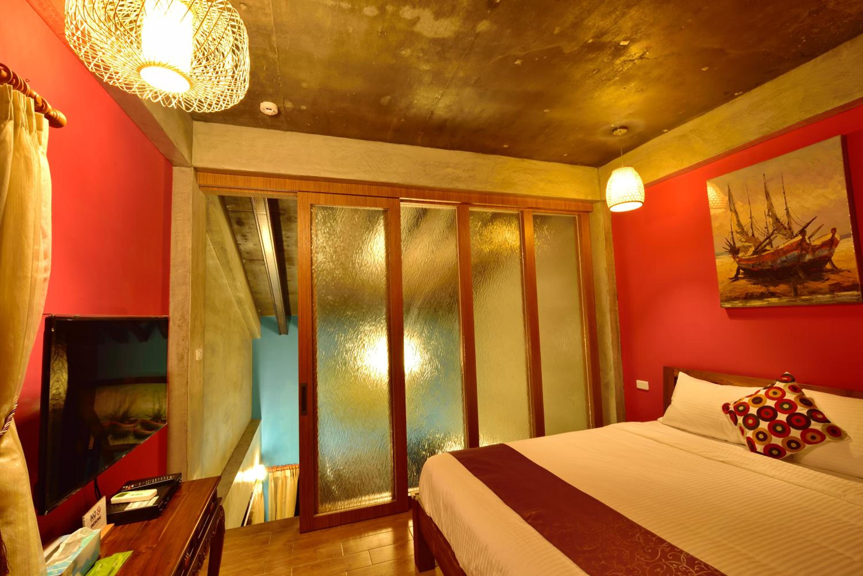 Quadruple Room with Balcony photo 2