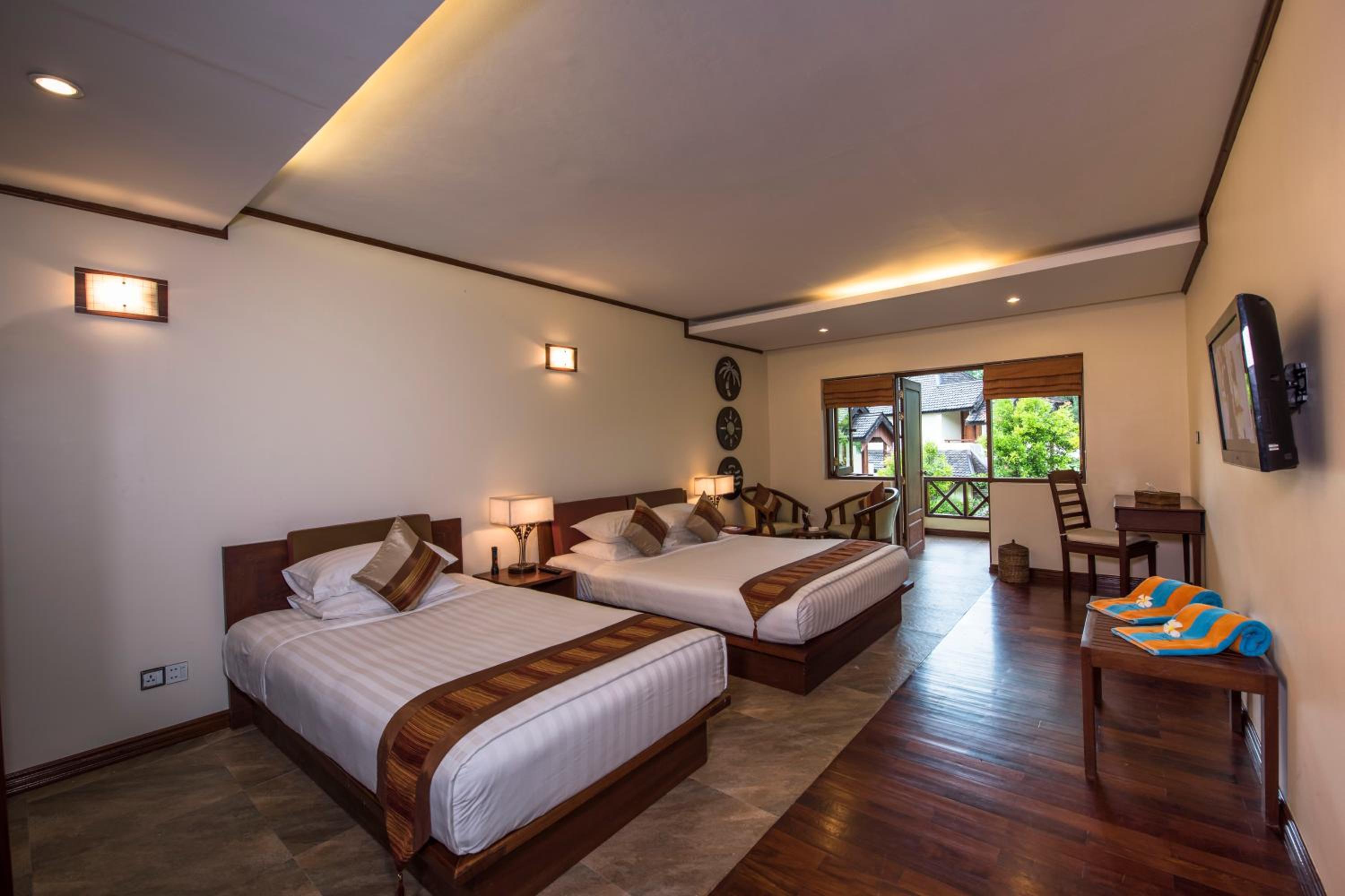 Exective Deluxe Double Or Twin Room  photo 3