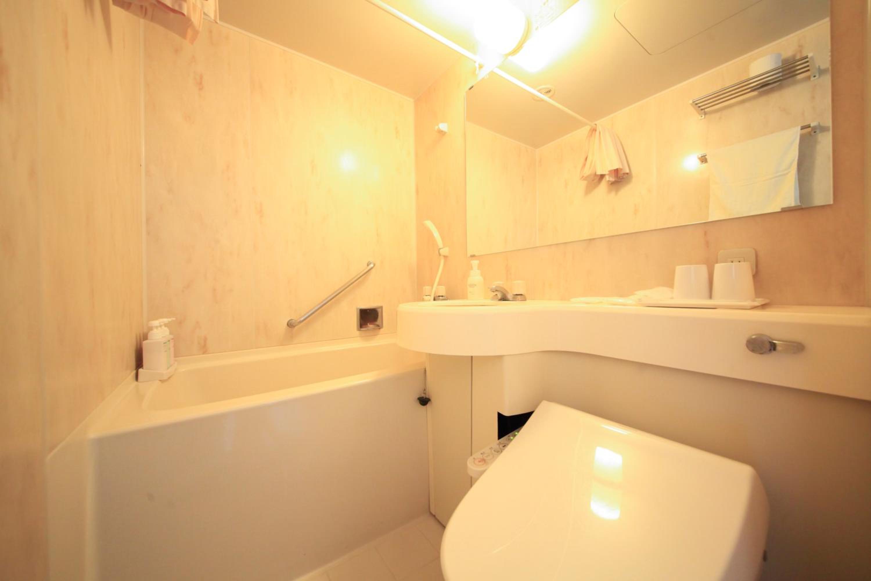 Twin Room with Tatami Area - Non-Smoking photo 2