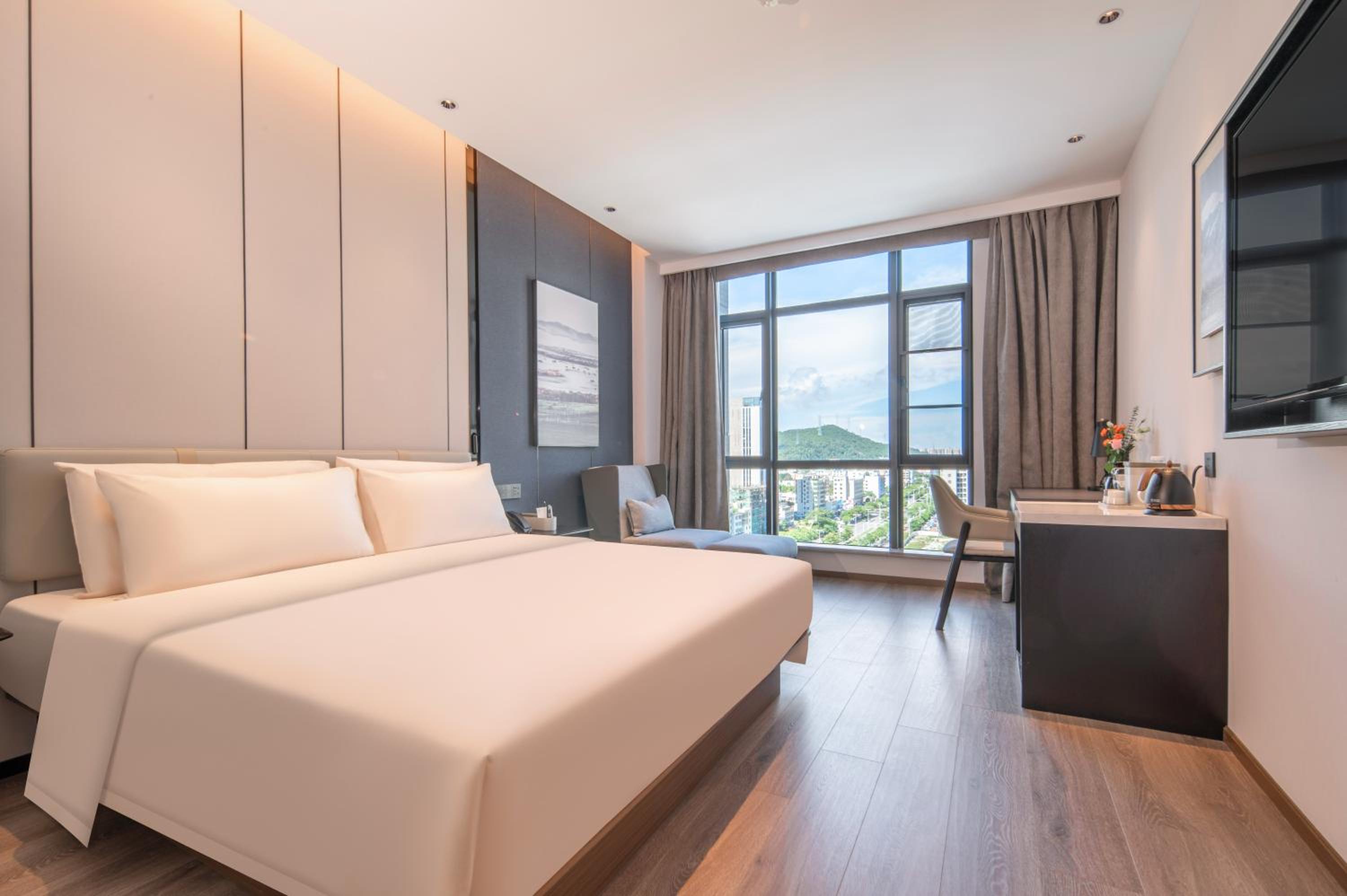 Jimu Double Room with City View photo 2
