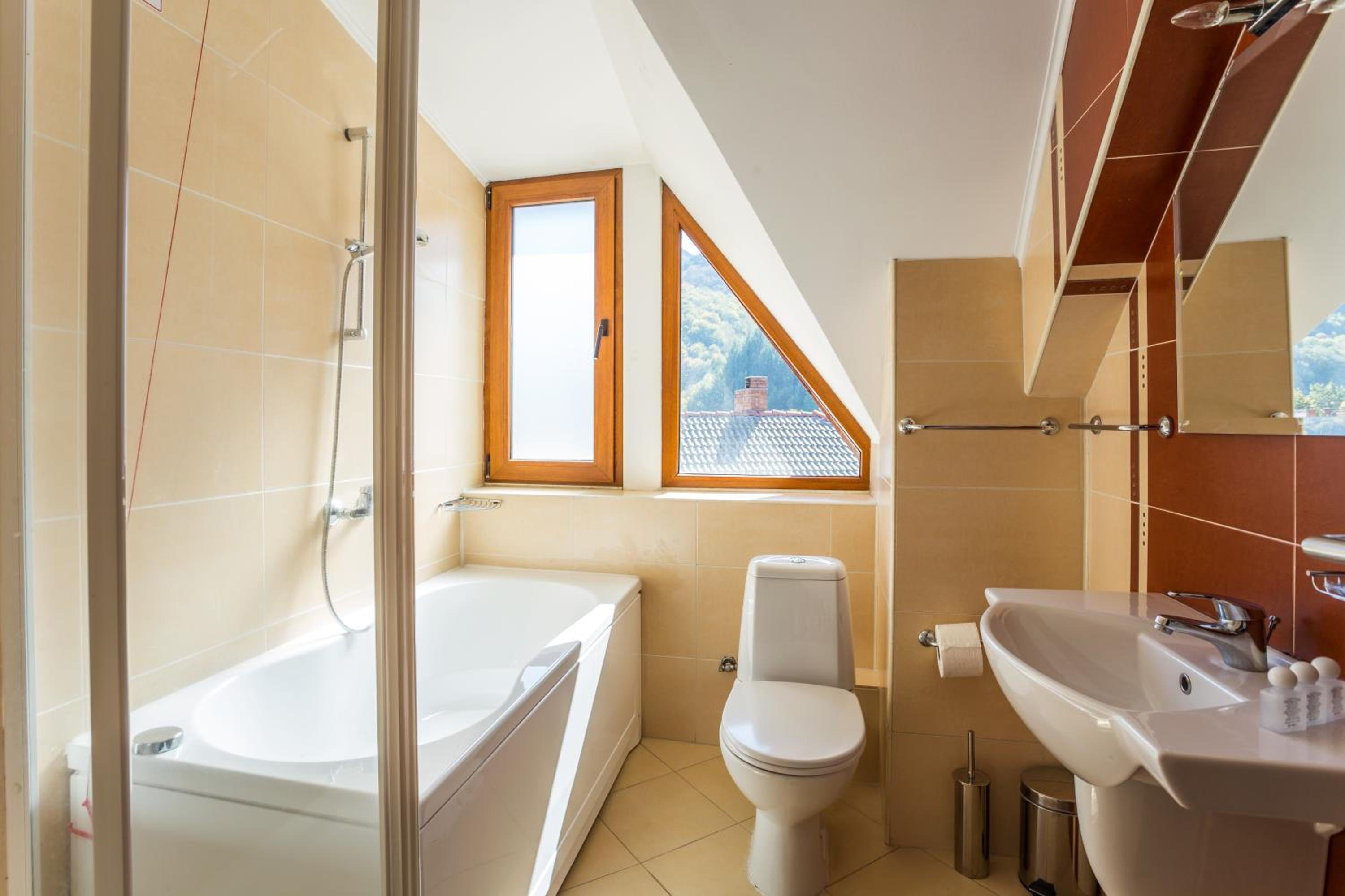Double or Twin Room photo 3