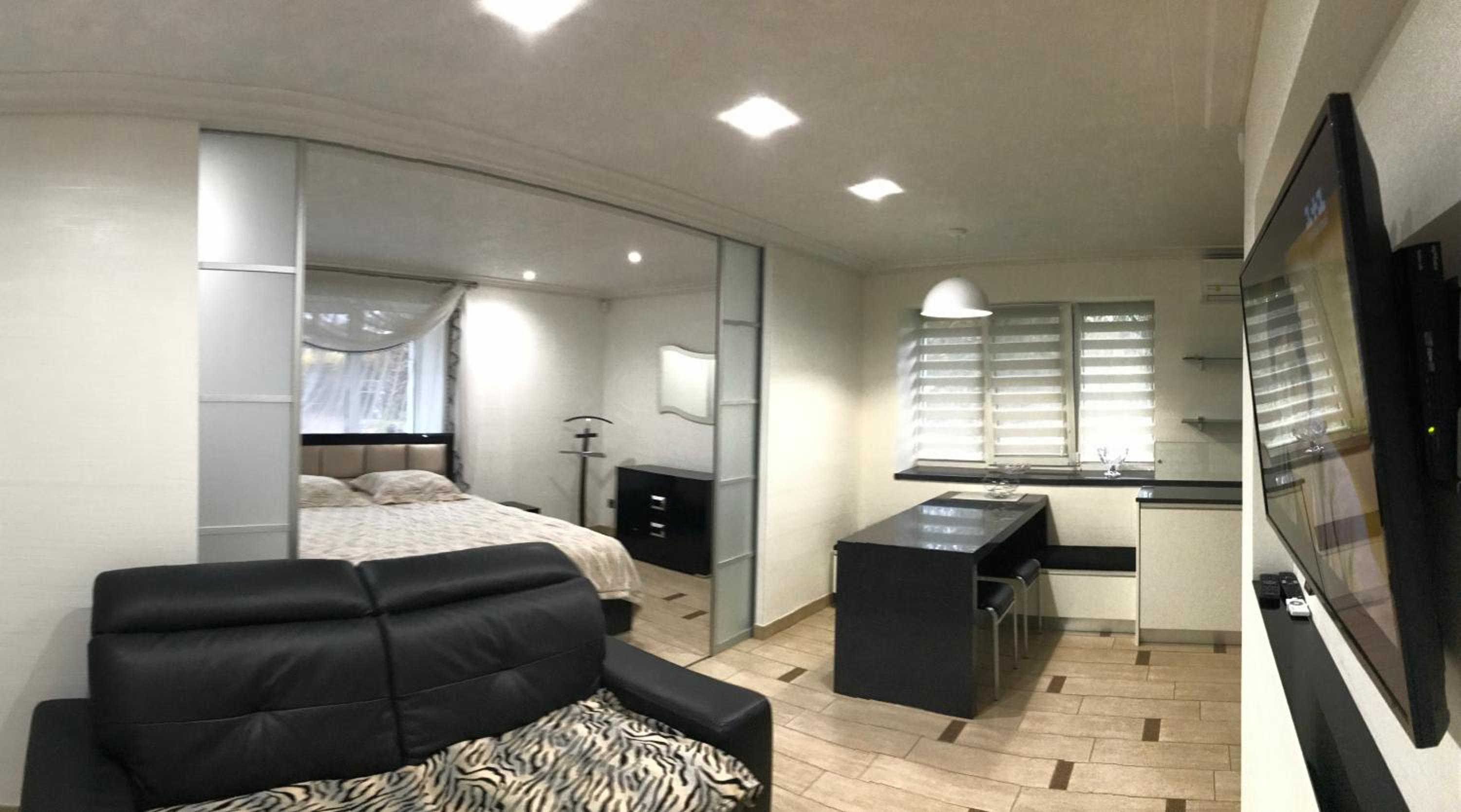 Superior Apartment photo 2