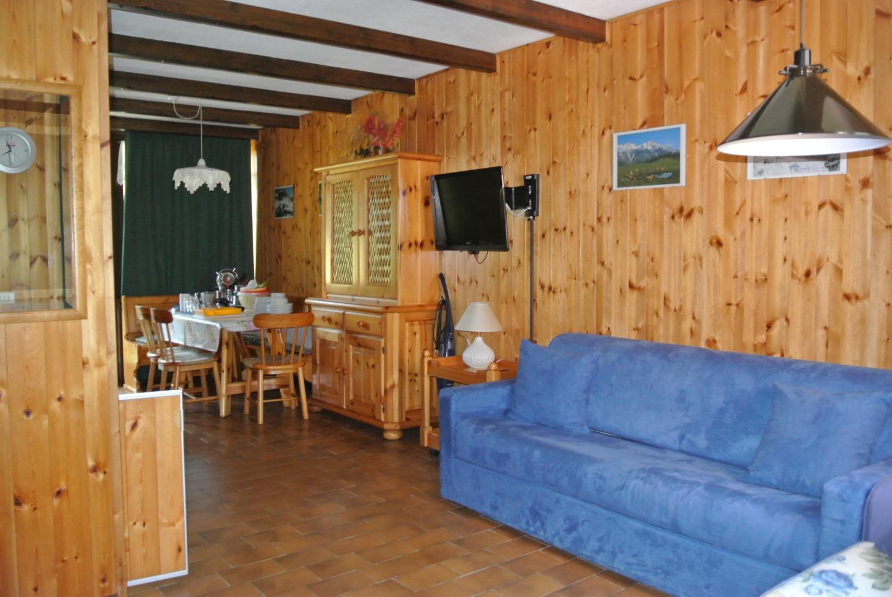 Apartment With Balcony photo 3