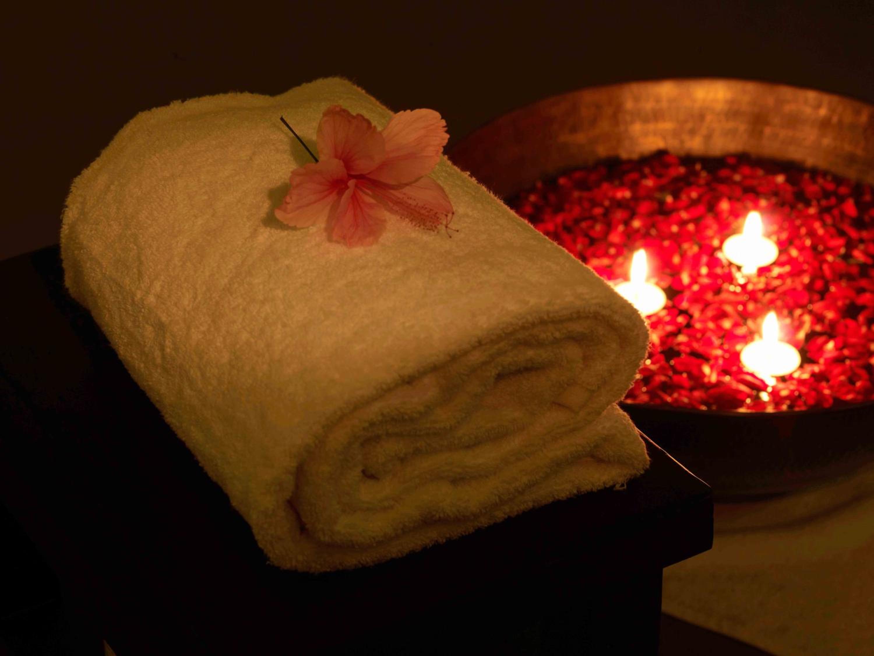 King Room With Lake View - Ayurveda Wellness Package
