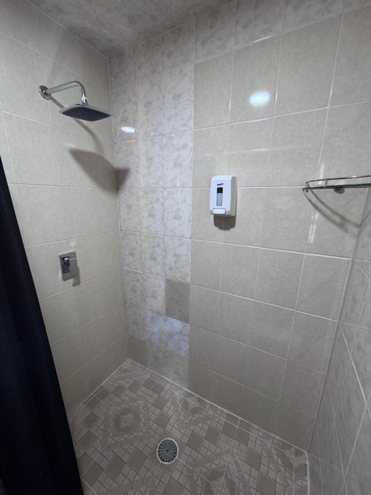 Large Double Room photo 3