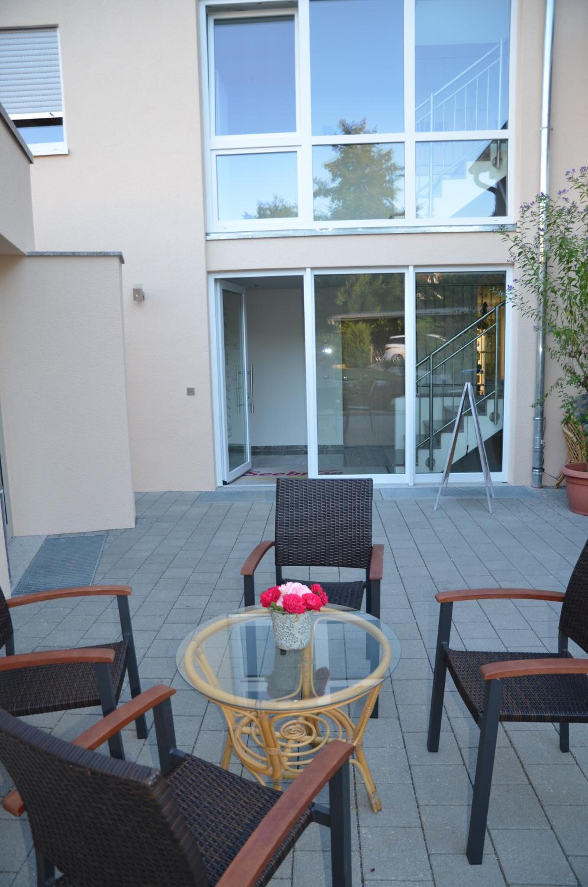 Apartment with Balcony 2 photo 3