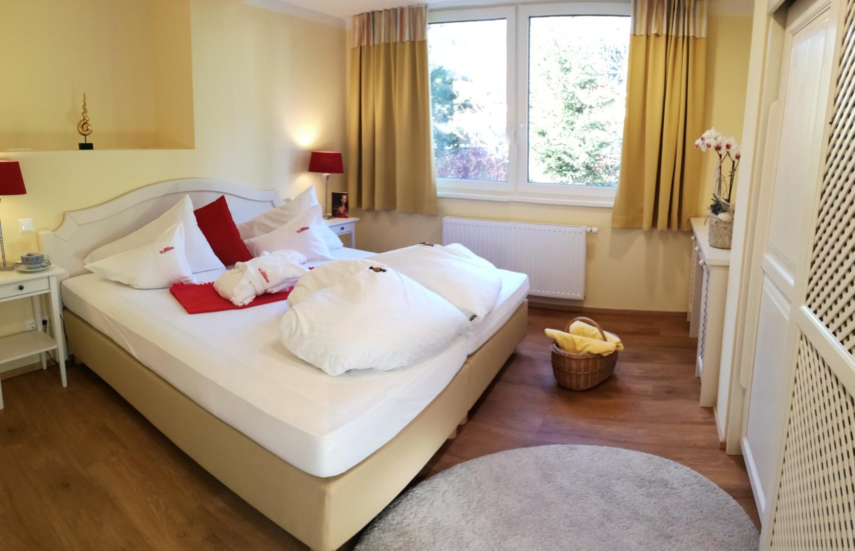 Superior Suite with Balcony photo 3