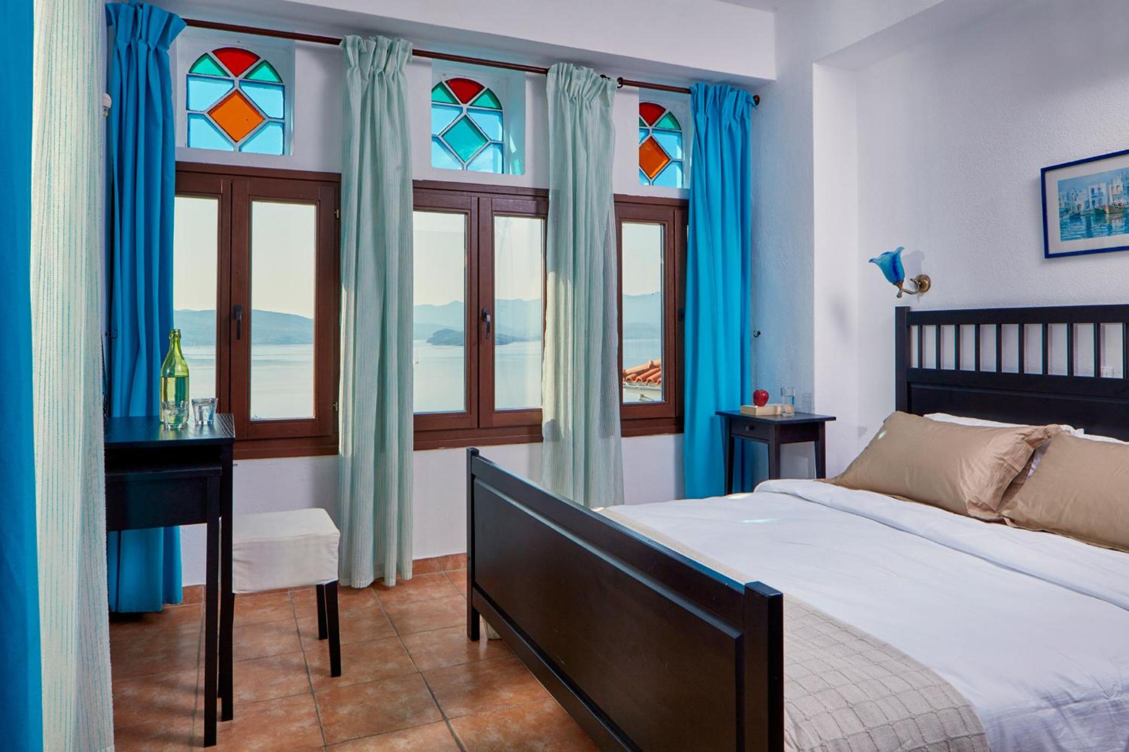 Villa Nafsika with Private Pool and Sea View