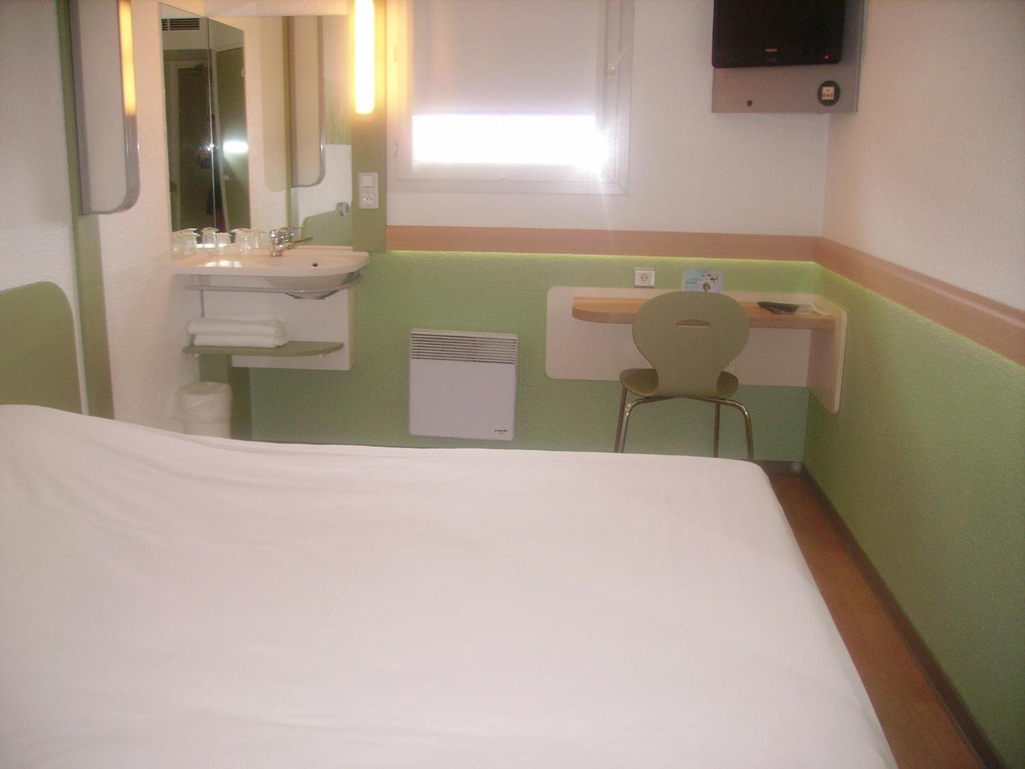 Double Room - Photo 4