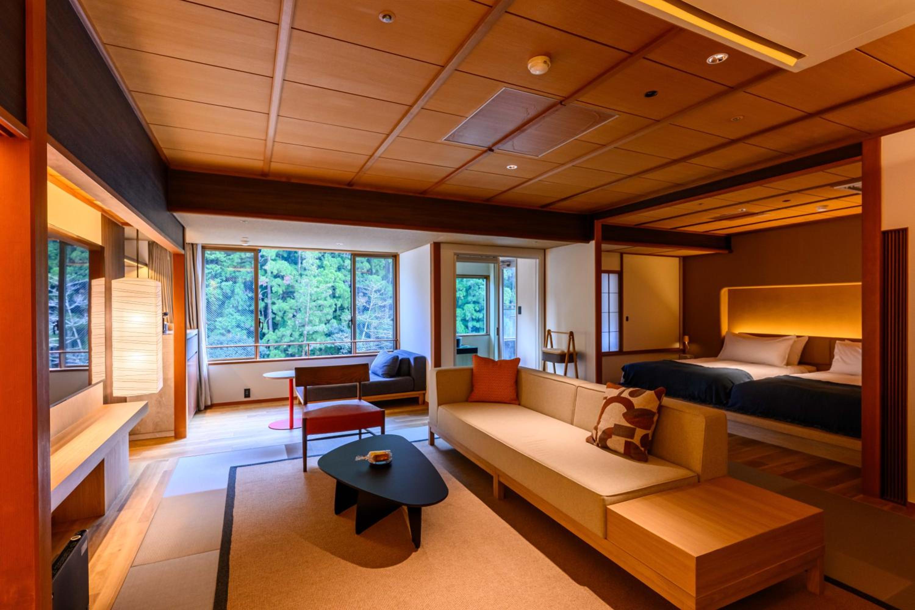 Suite with Spa Bath