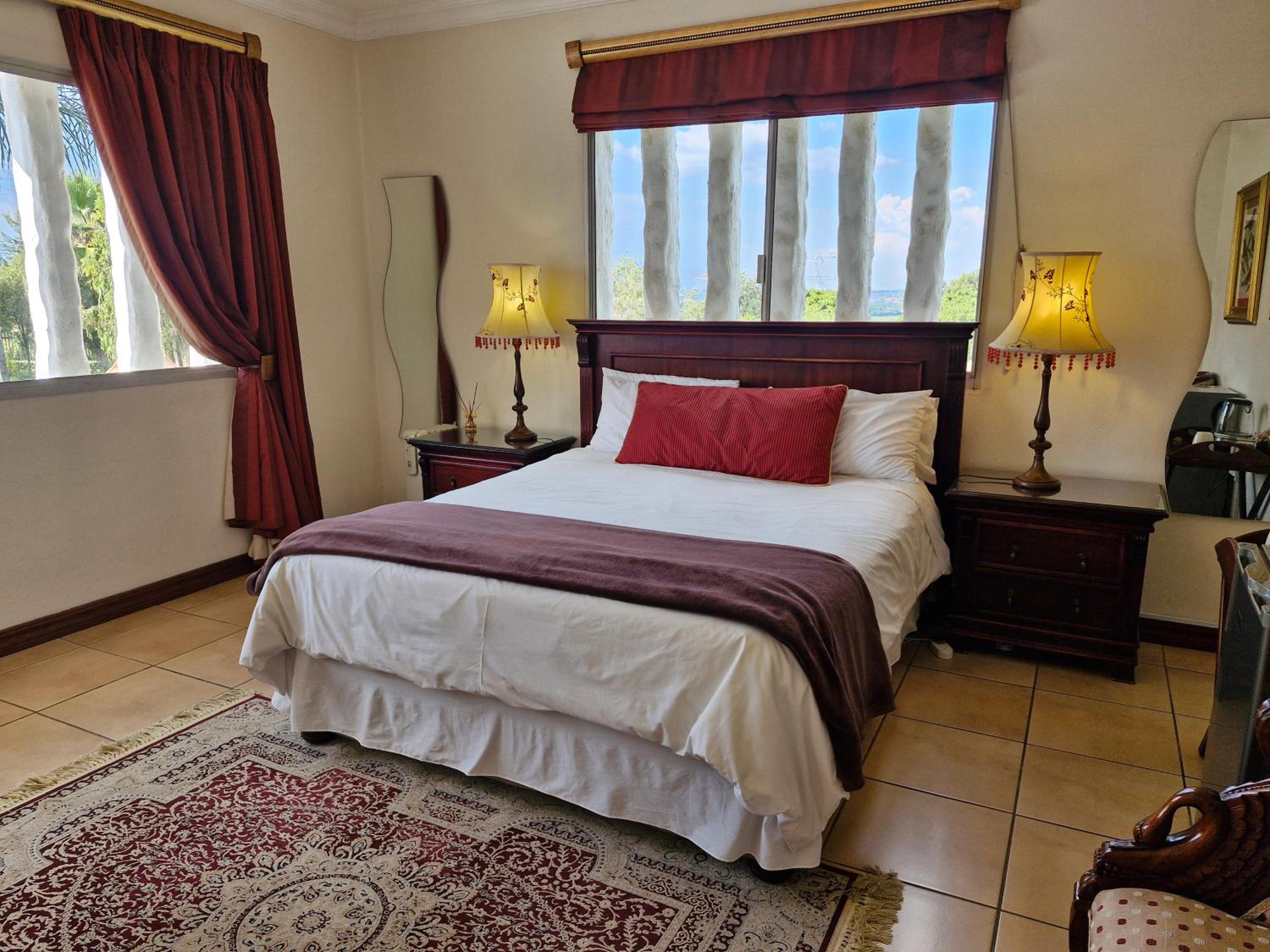 Executive Queen Room photo 3
