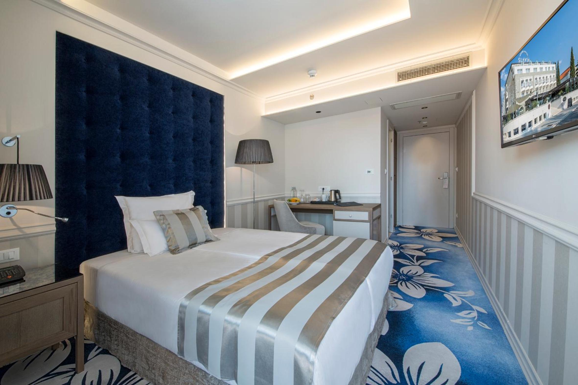 Economy Double Room photo 3