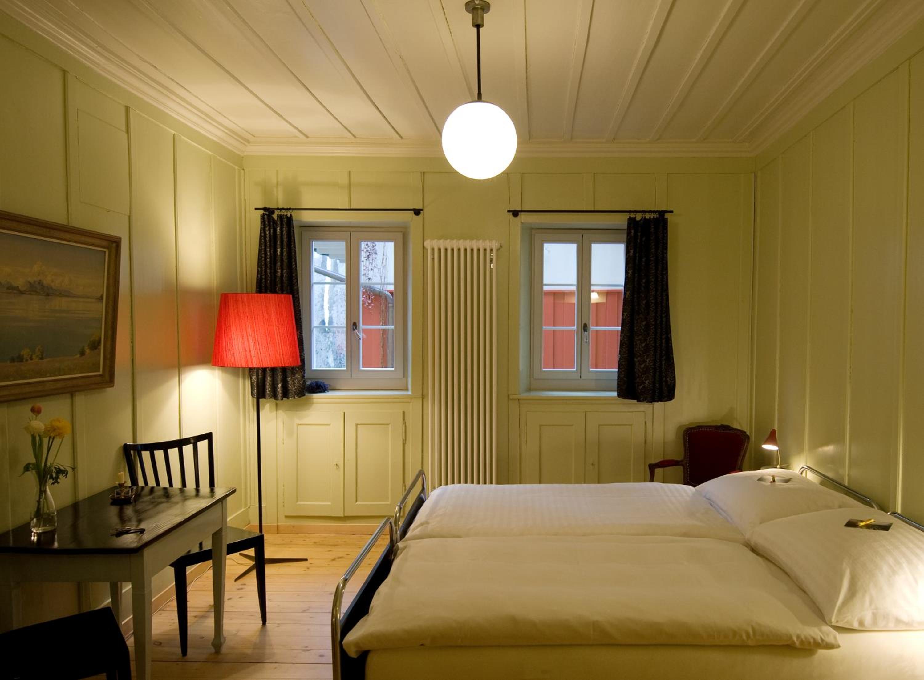 Twin Room with Shared Bathroom