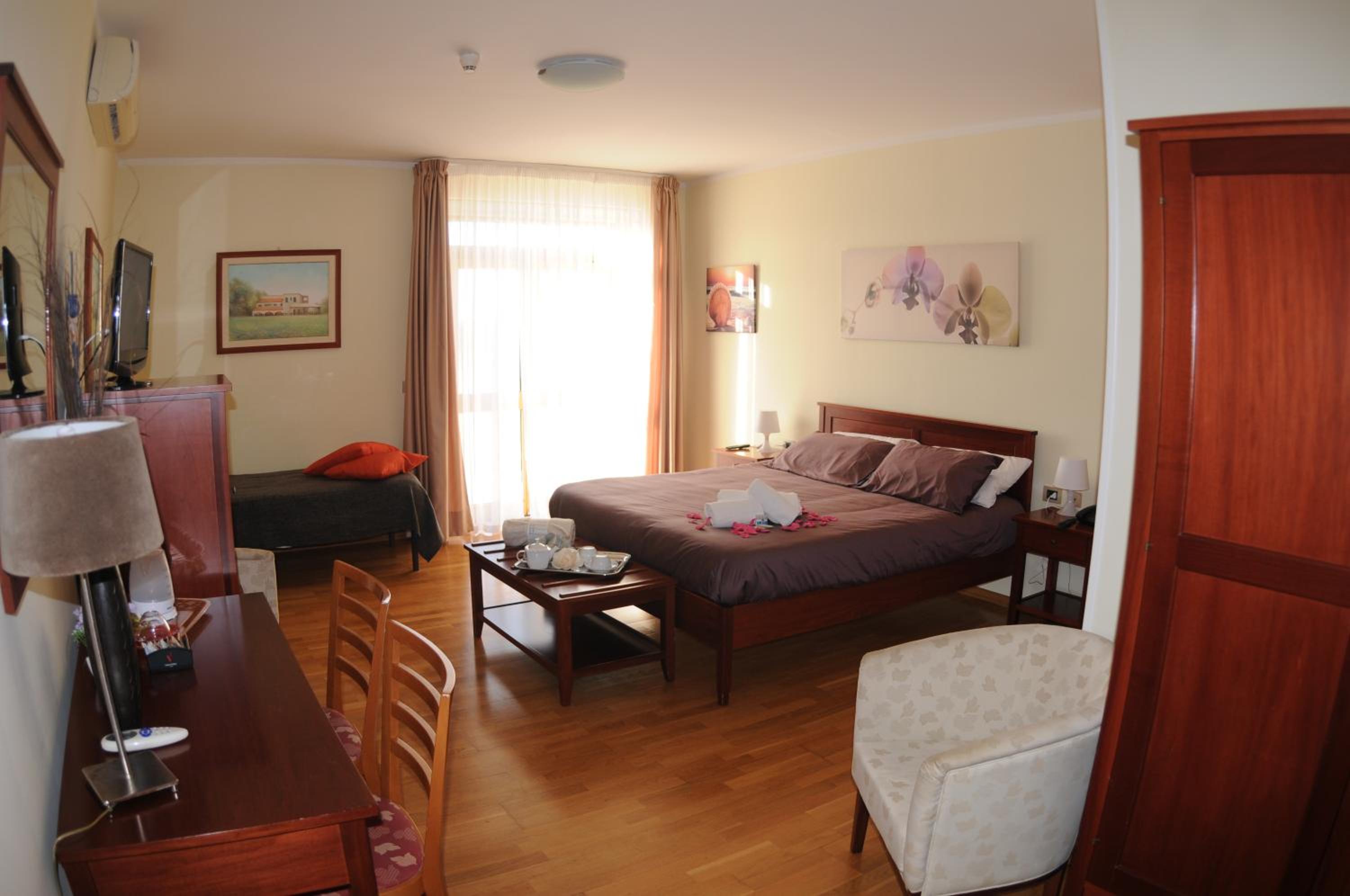 Triple Room - Photo 4