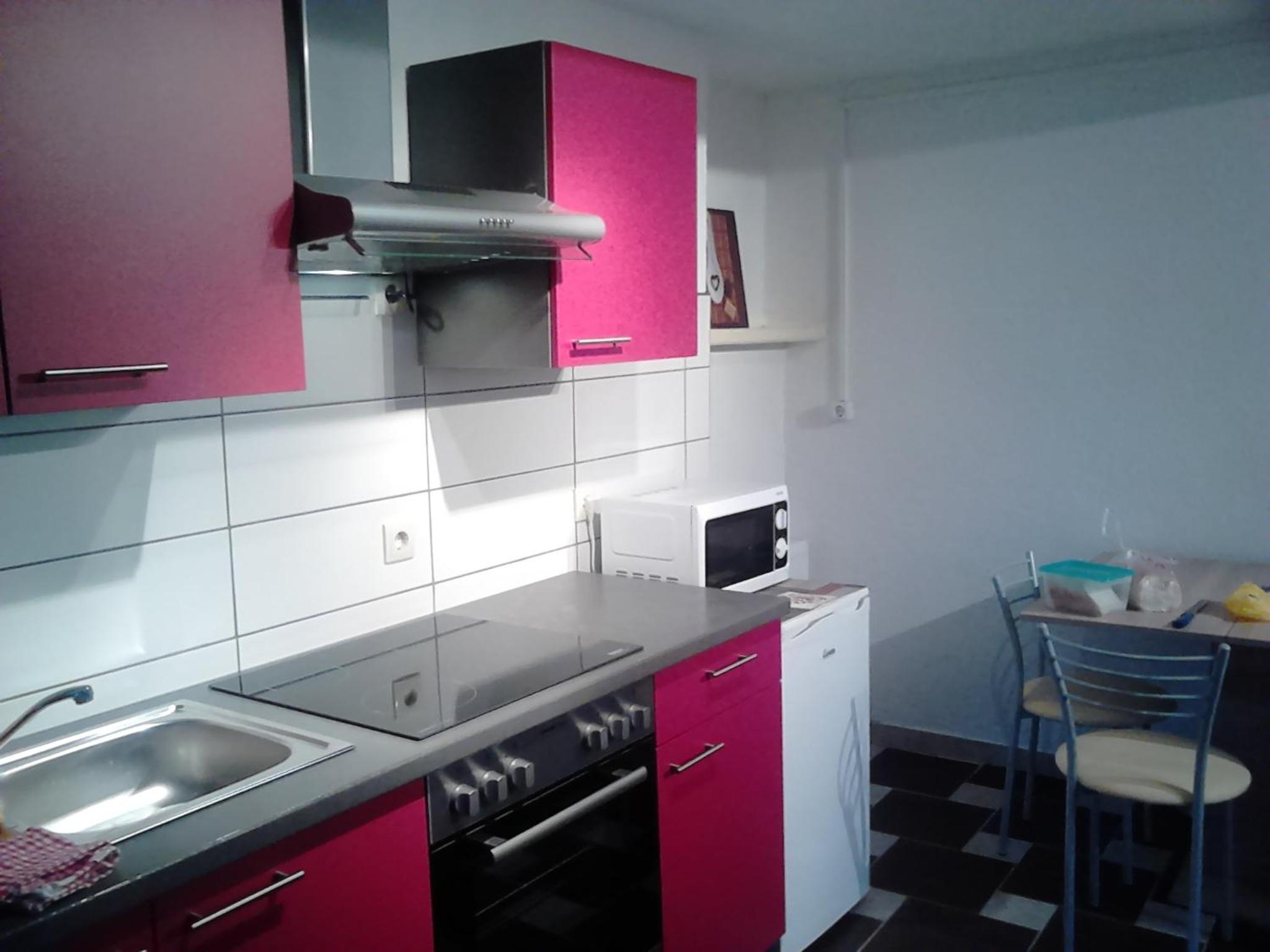 Apartment photo 2