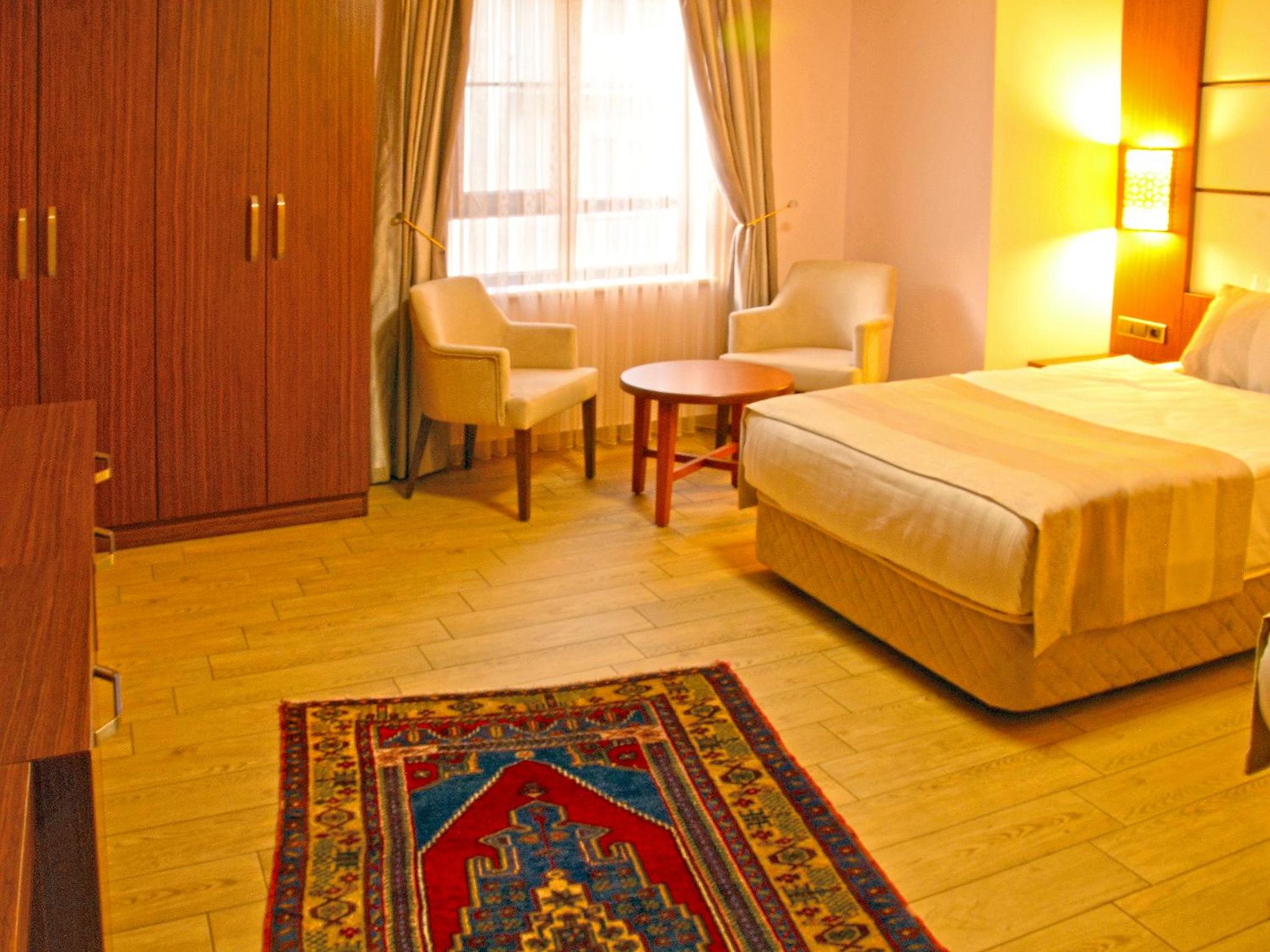 Single Room photo 2