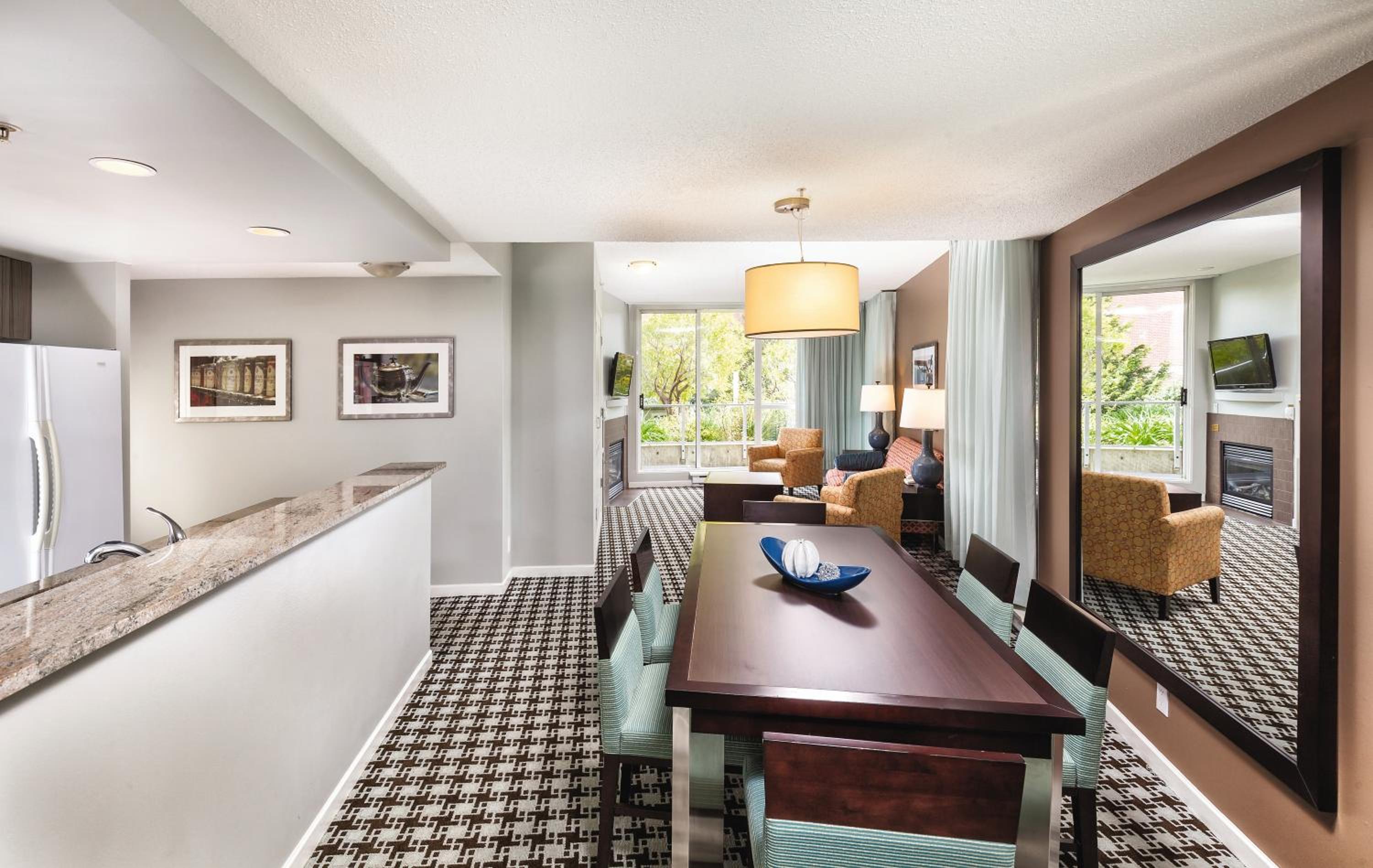 Two Bedroom Deluxe photo 3