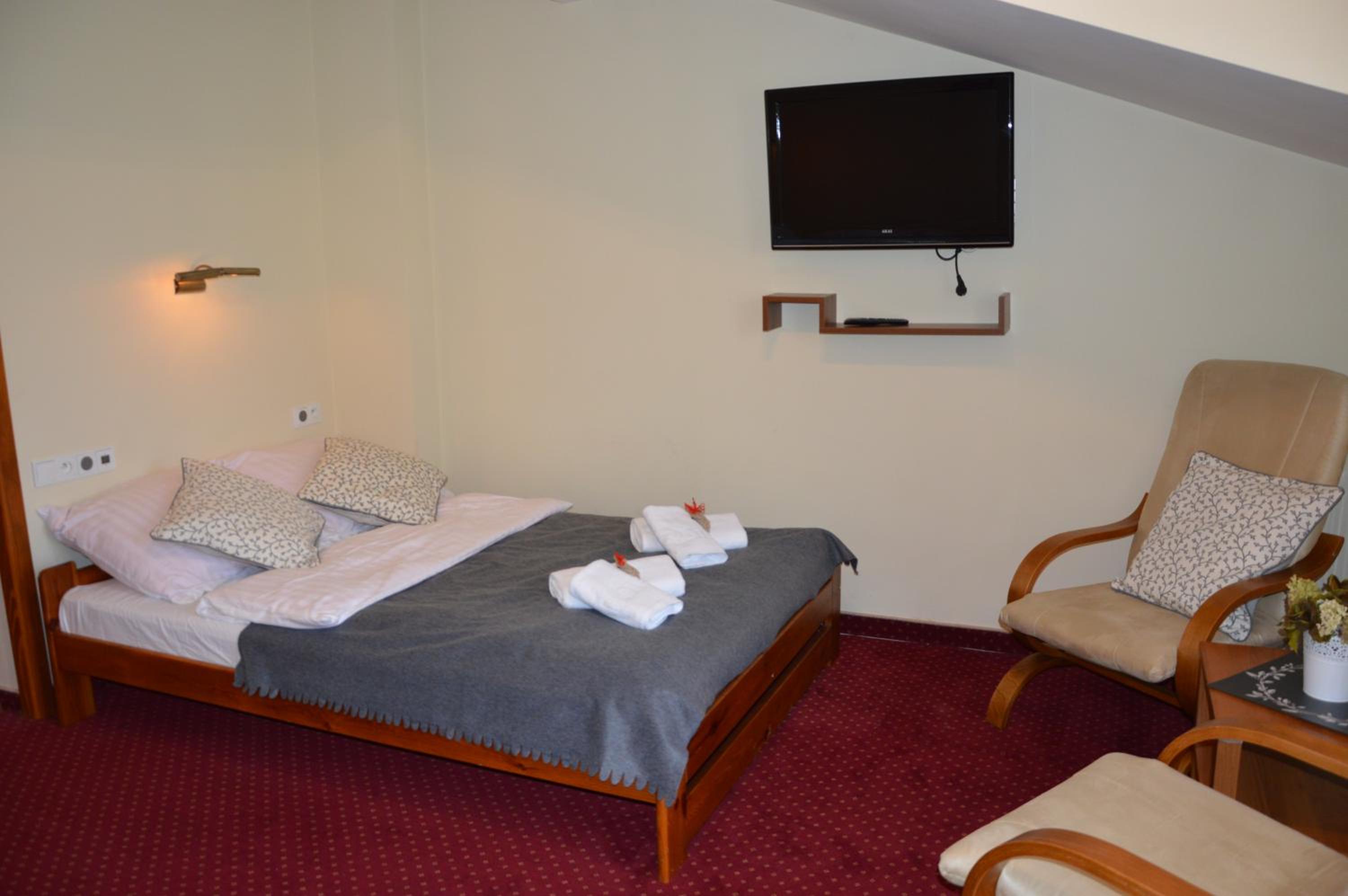 Quadruple Room - Photo 4