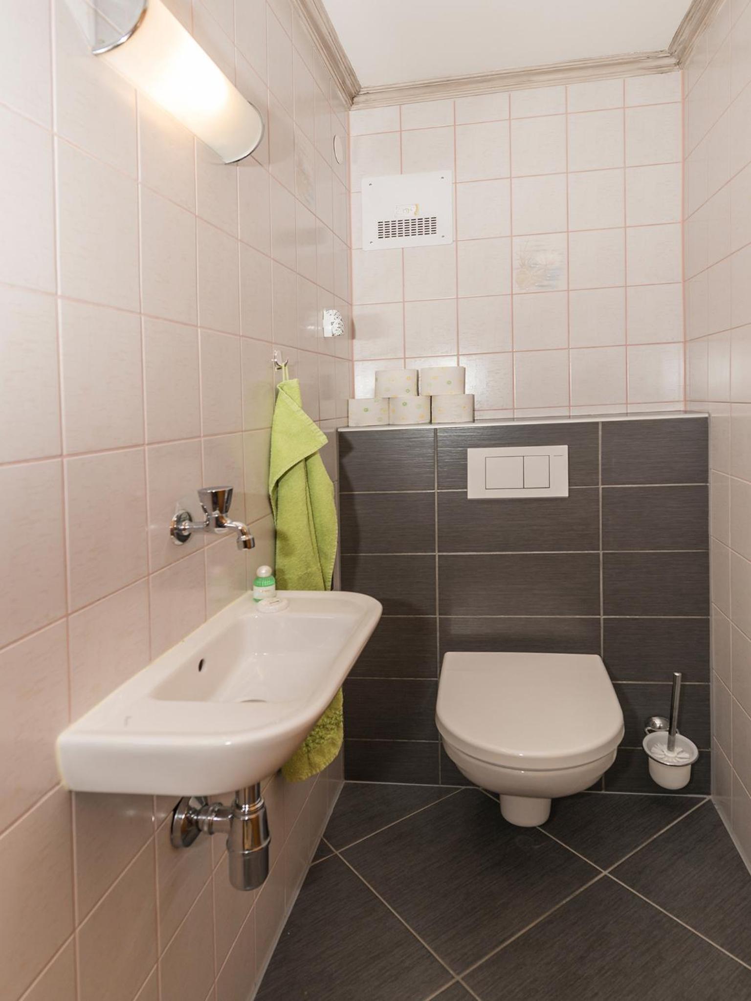 Two-Bedroom Apartment - Photo 4