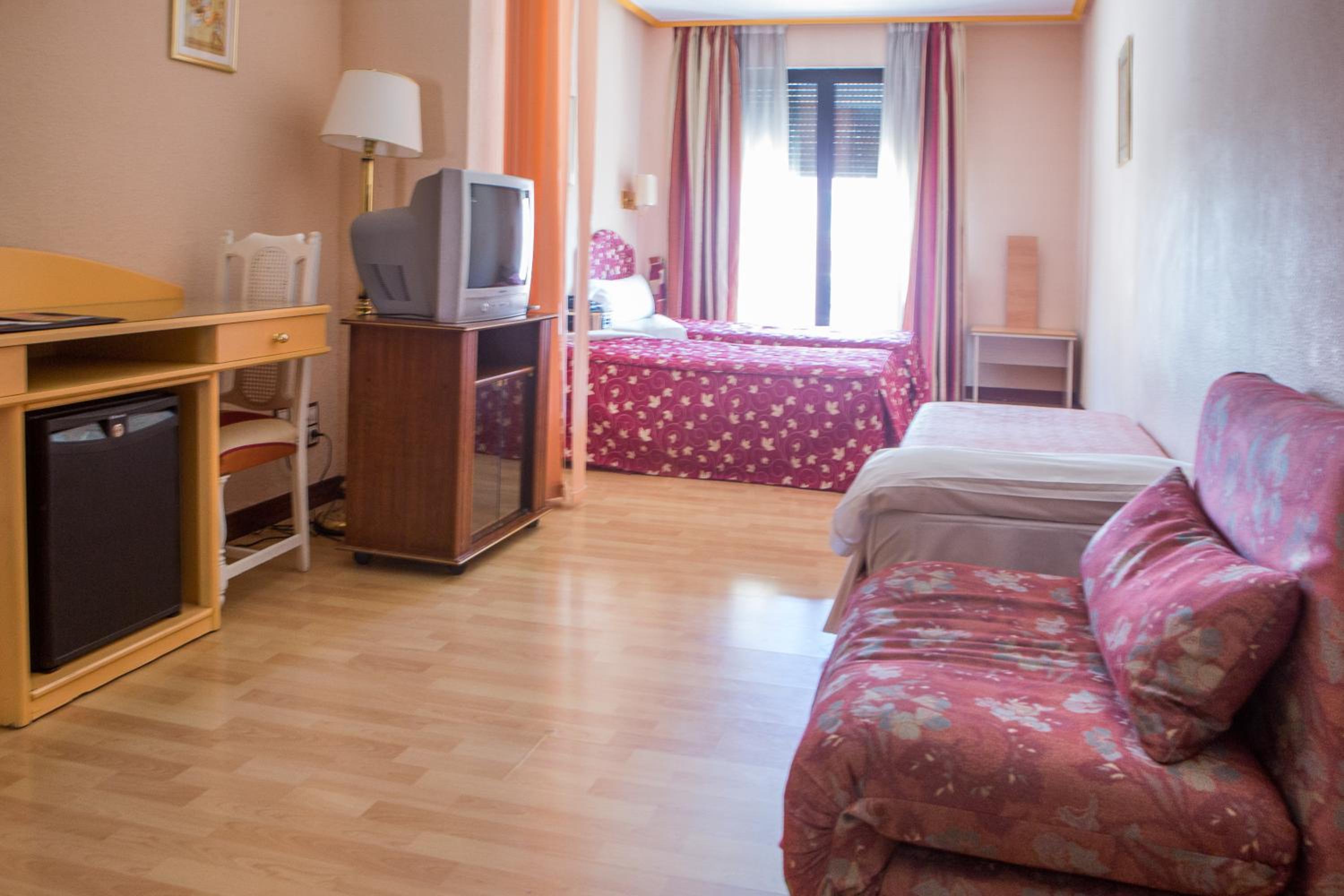 Quadruple Room photo 3