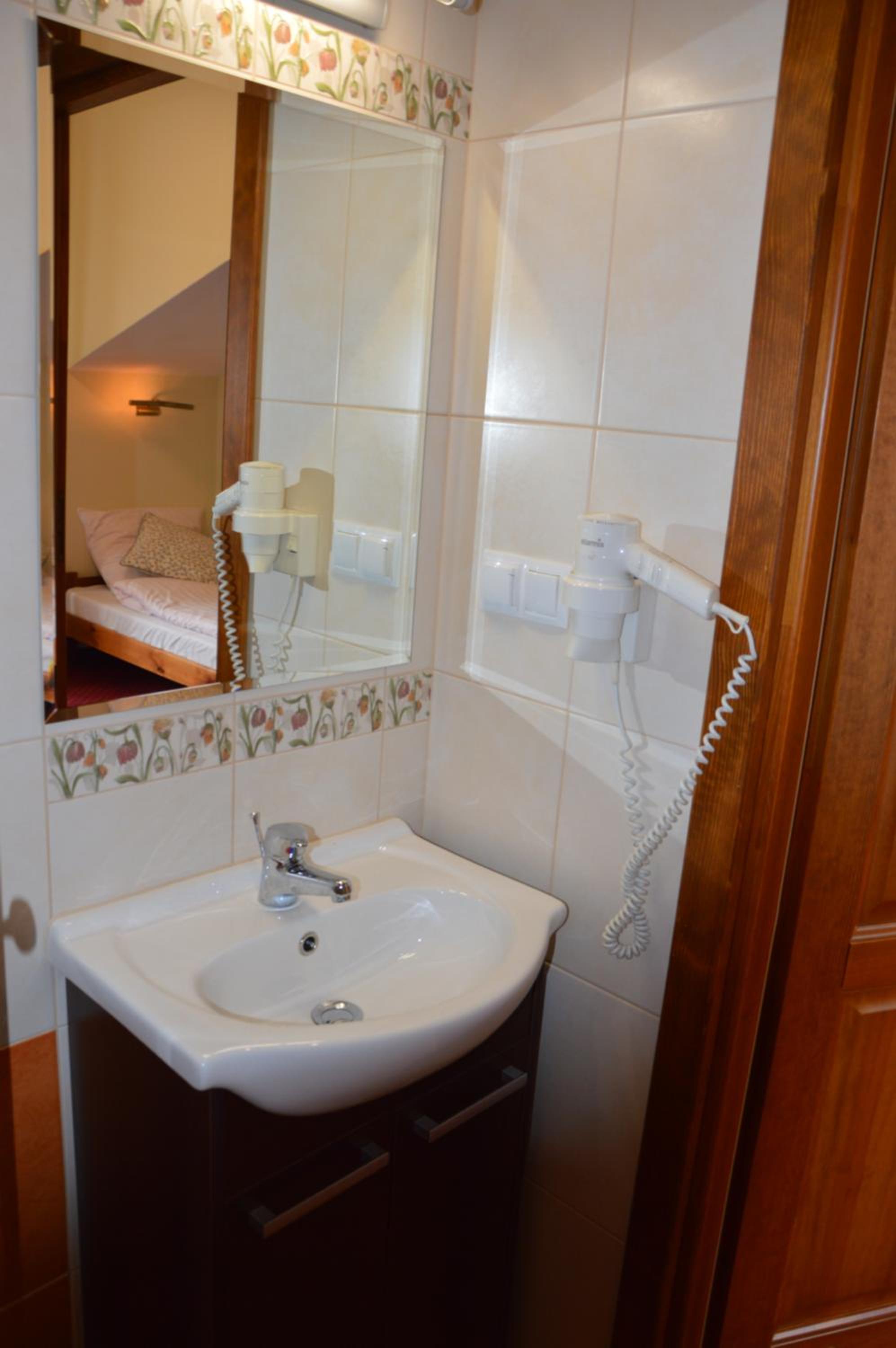 Triple Room - Photo 2