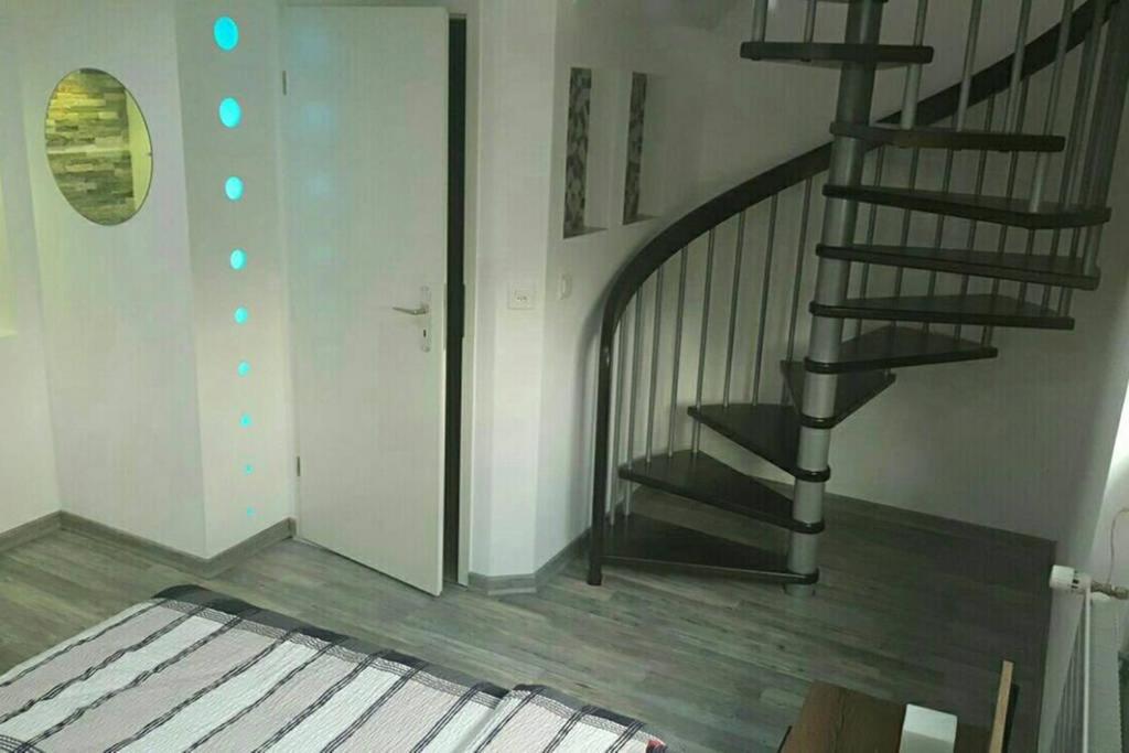 Apartment - Photo 8